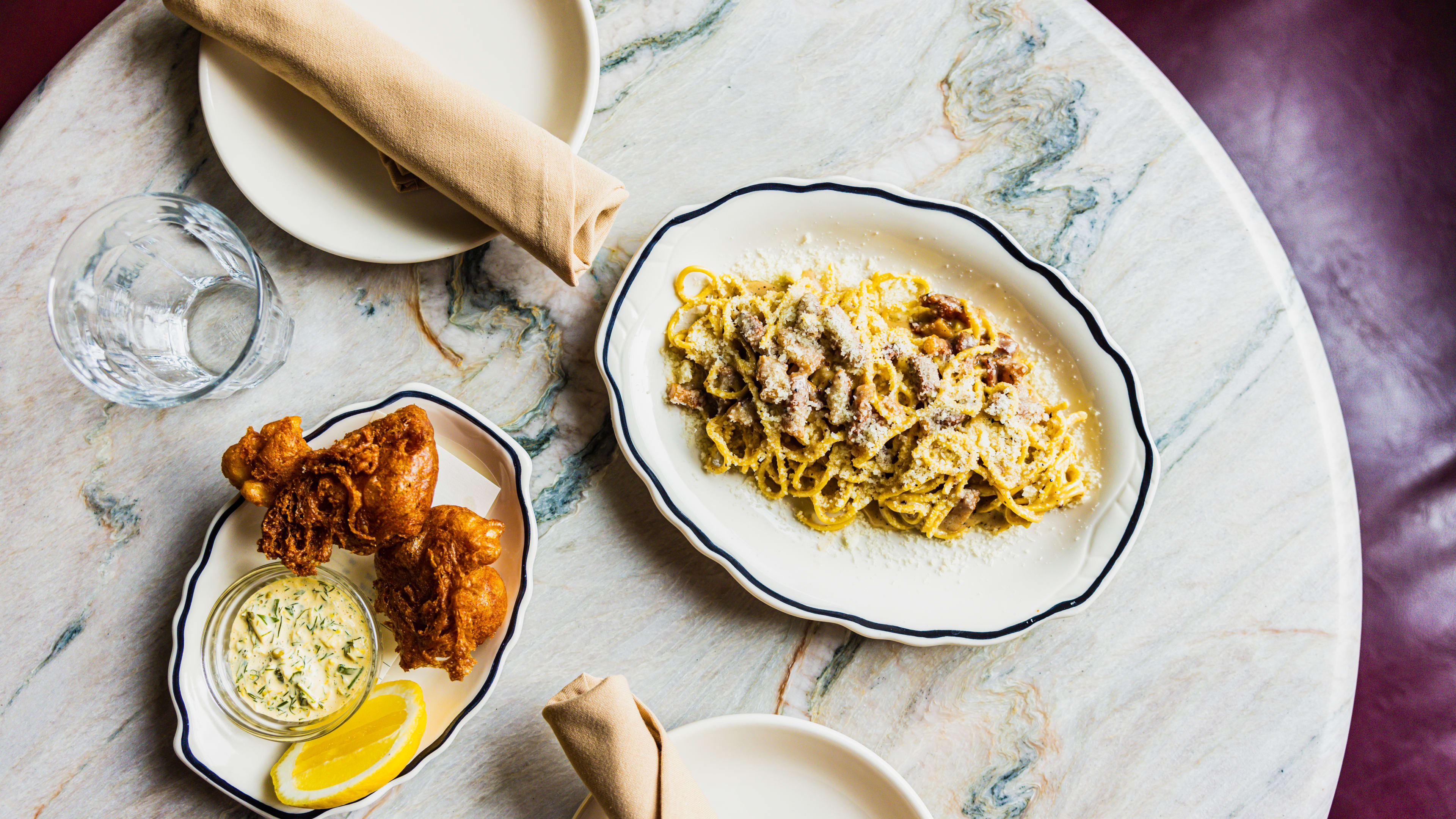 The Best Restaurants To Visit While RoadTripping From New York To