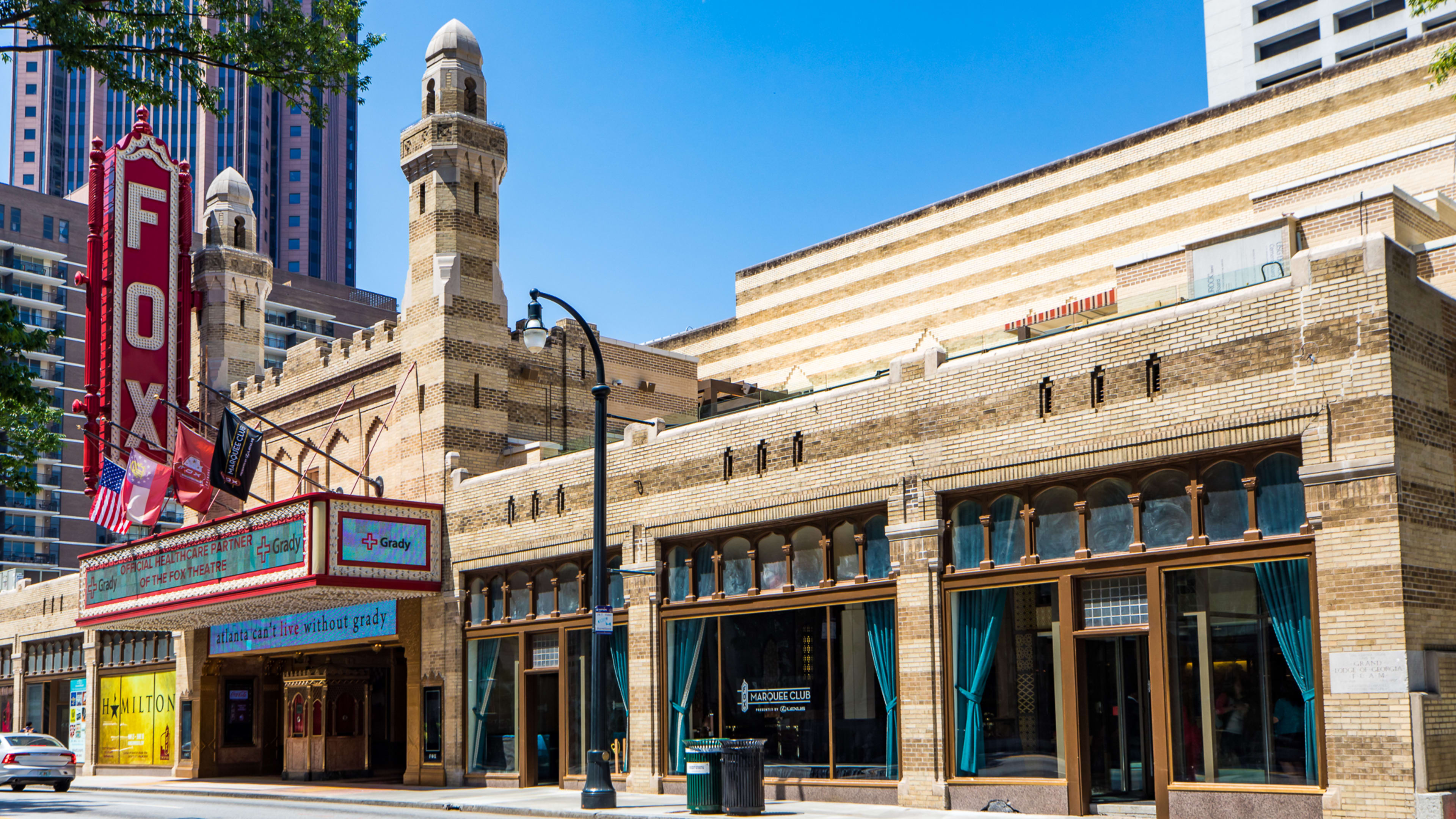 9 Places To Eat & Drink Near The Fox Theatre  image