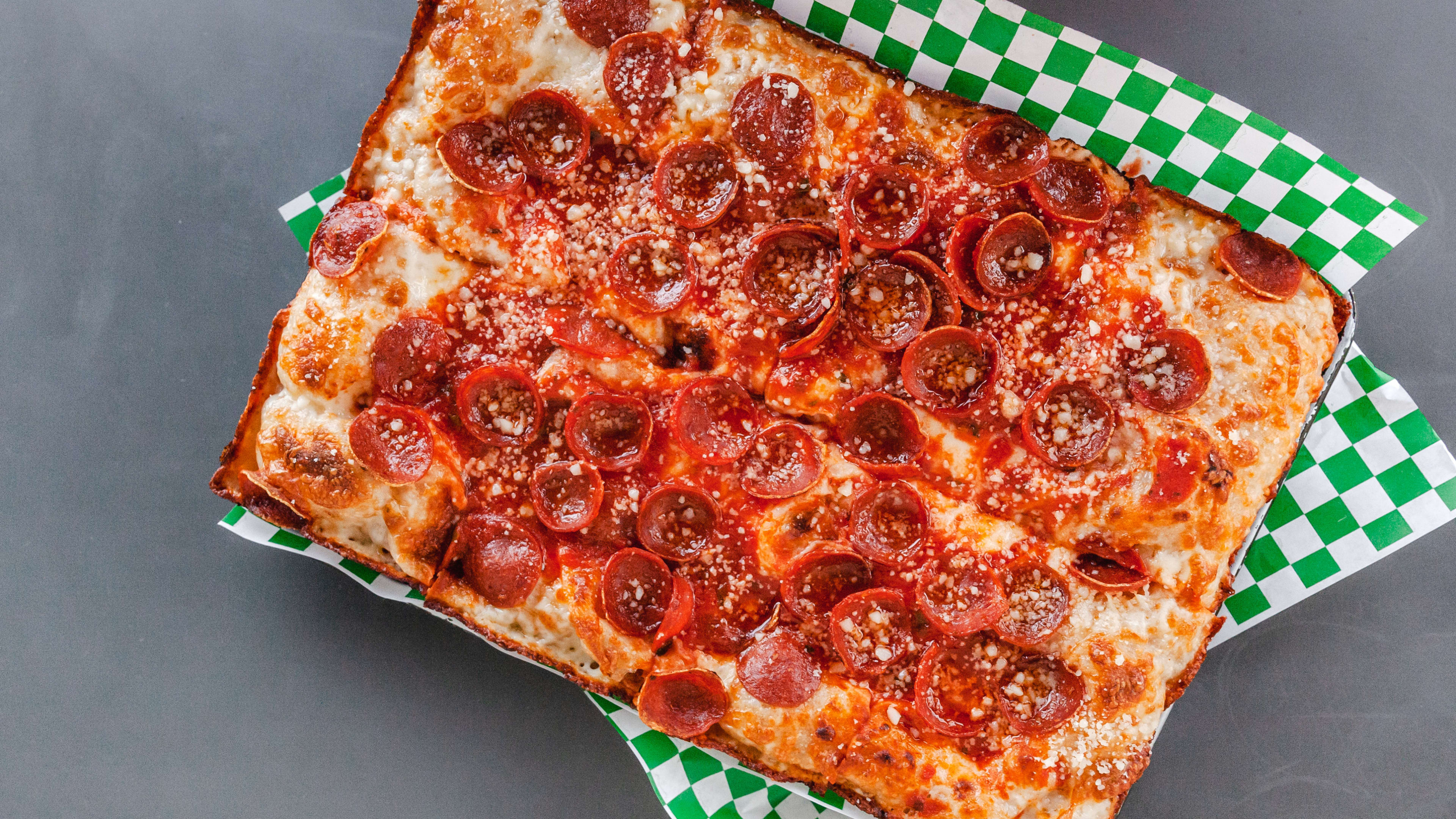 The Best Pizza Places In LA guide image