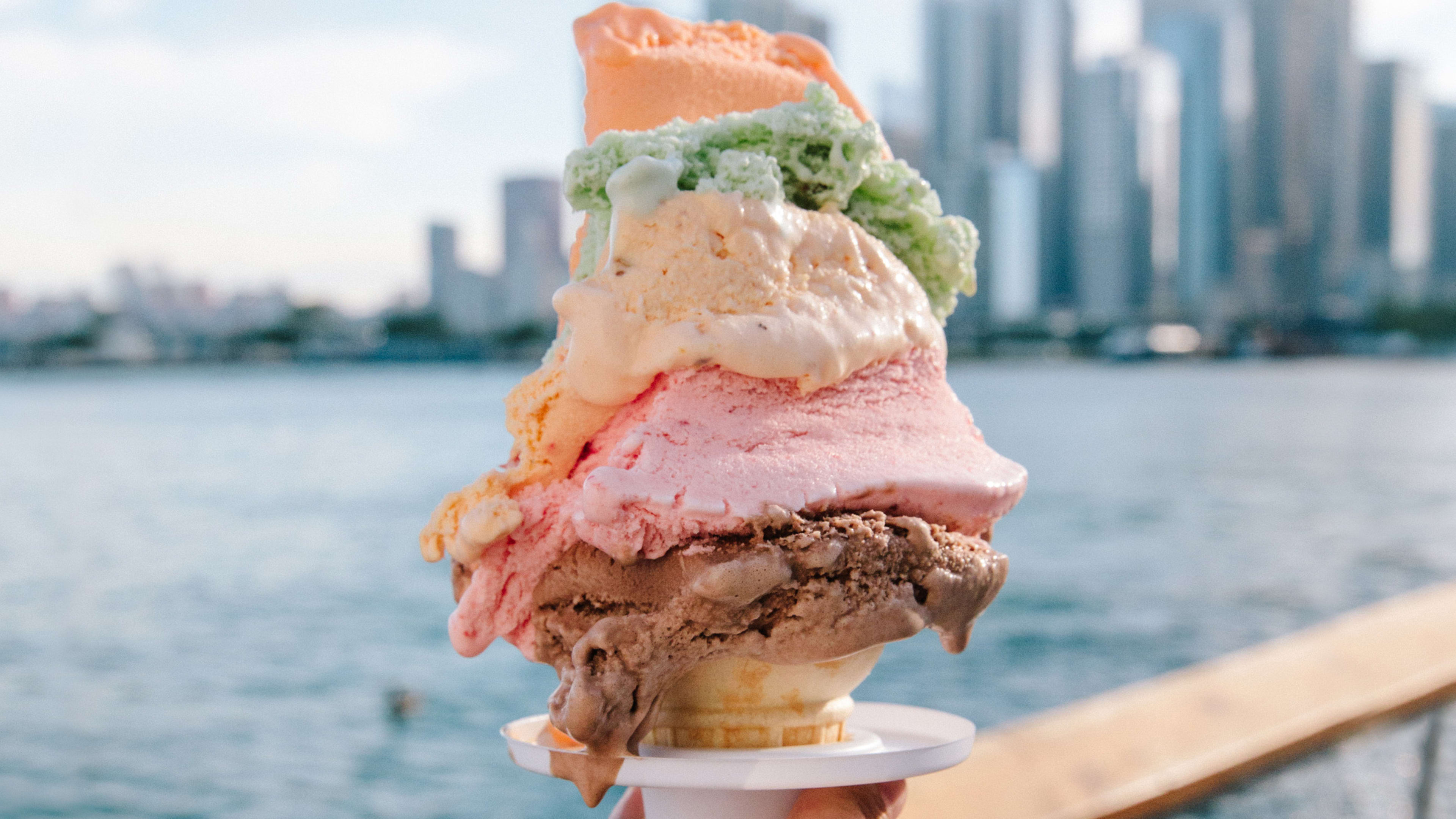 The Navy Pier Snack image