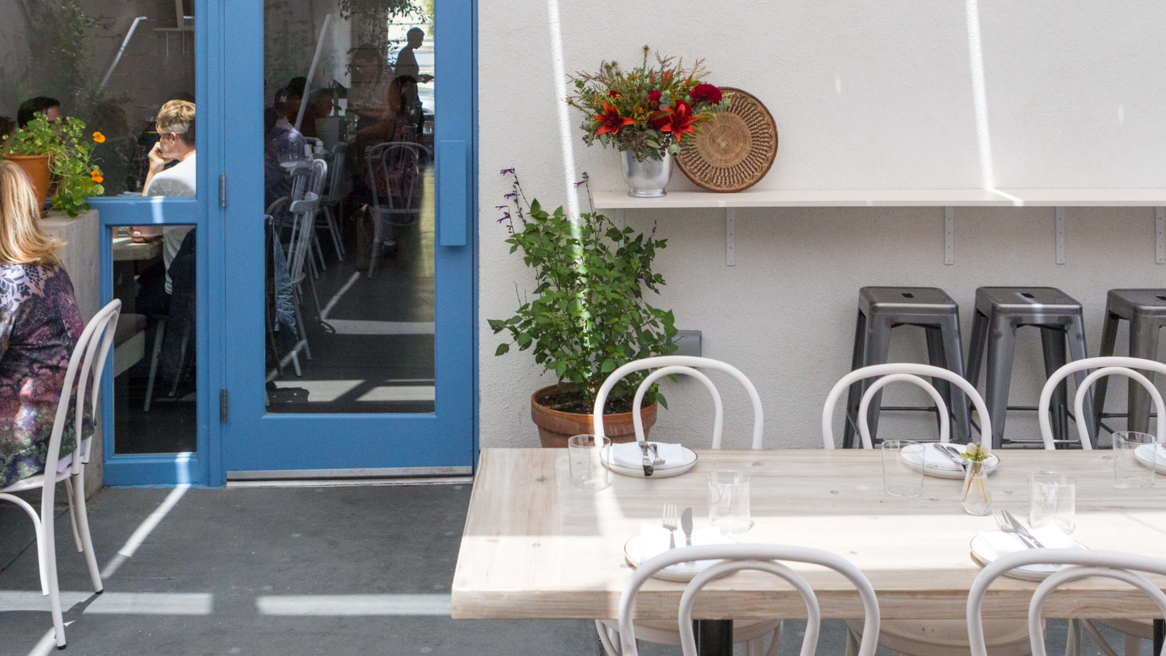 The Least Boring Brunch Places In Silver Lake image
