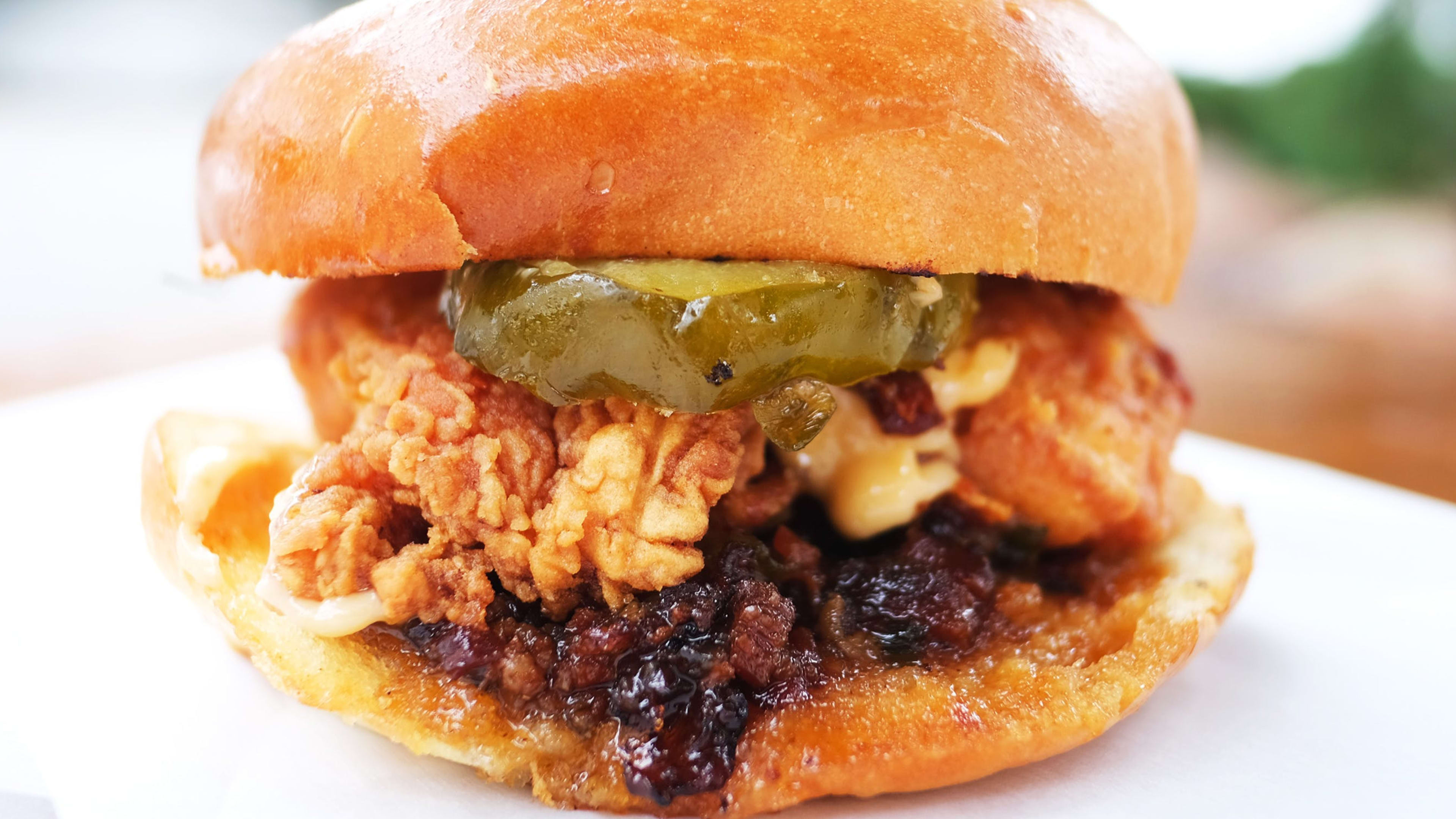 4 Great Fried Chicken Sandwiches In Boston image