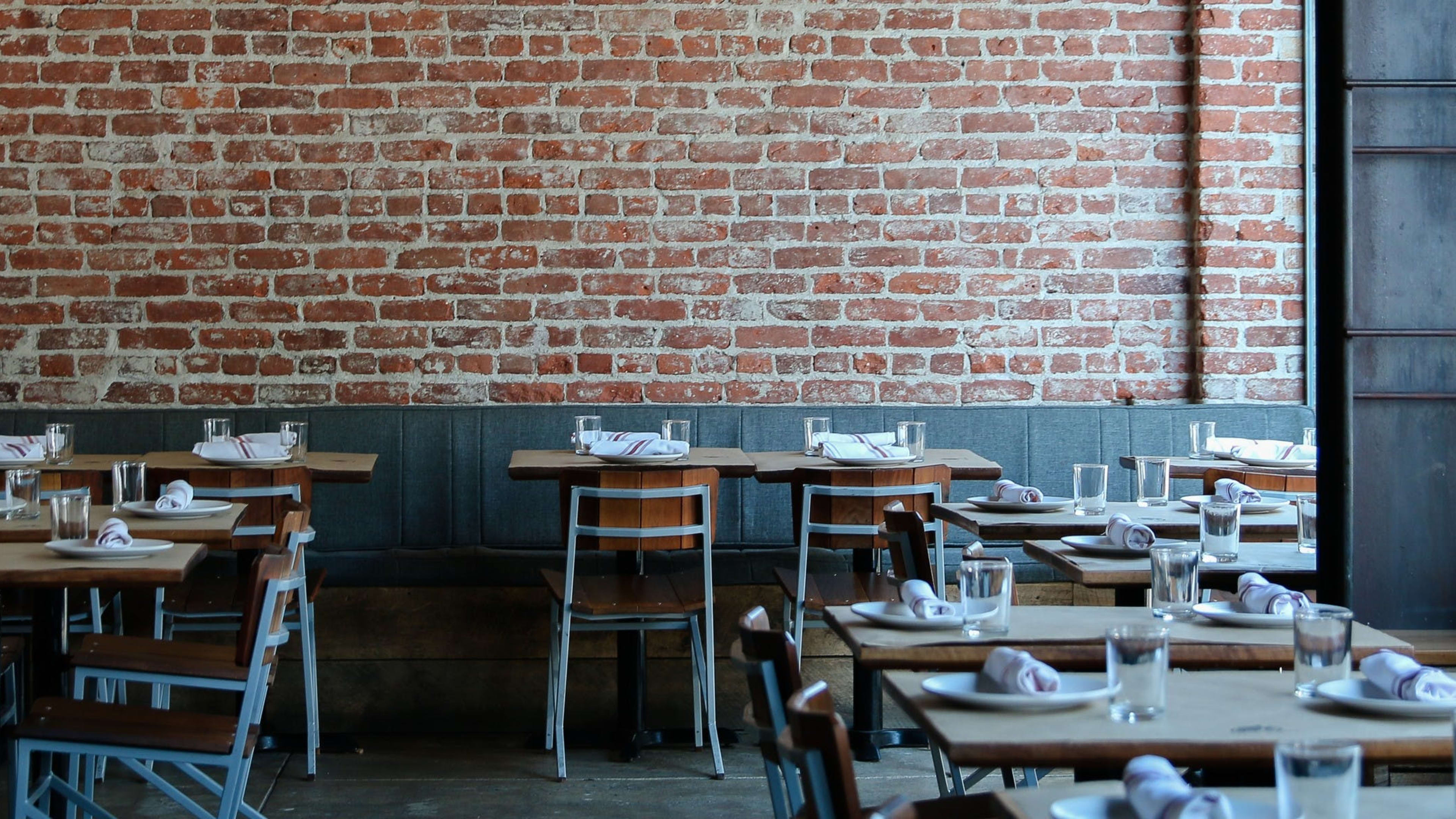 14 Great Los Angeles Neighborhood Restaurants image