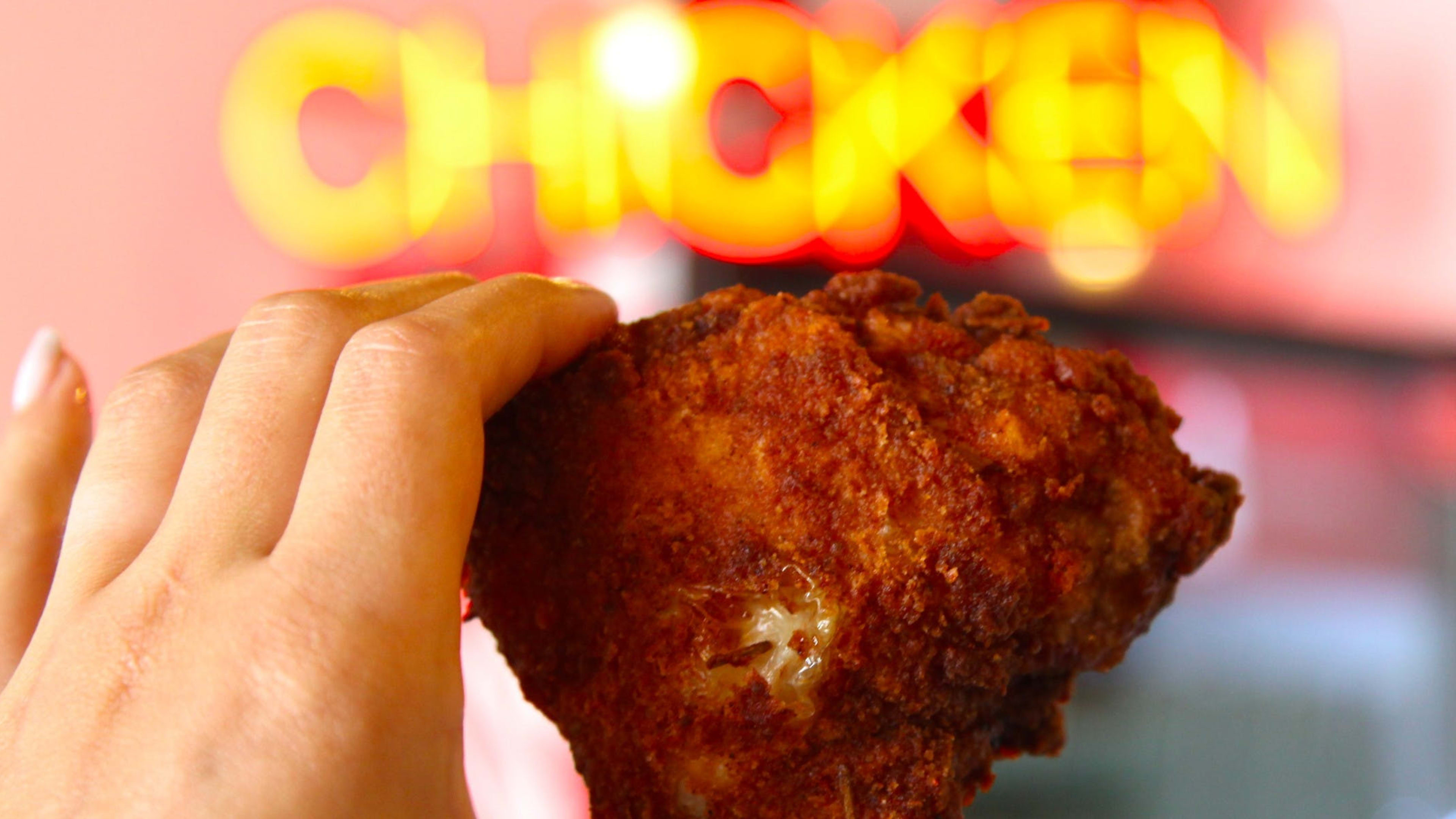 The 10 Best Fried Chicken Spots In Chicago image