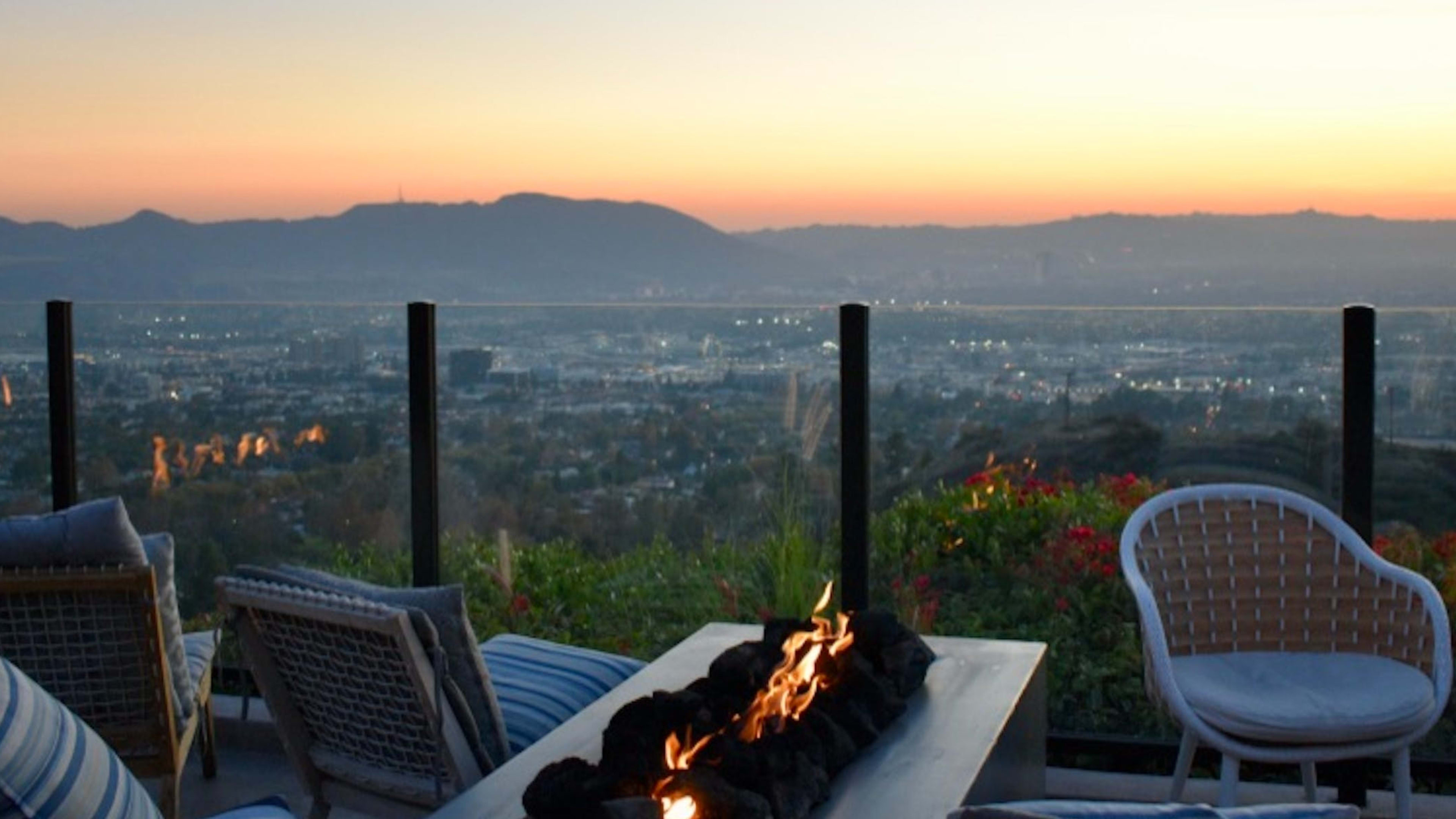 Where To Have Date Night Outside In LA image