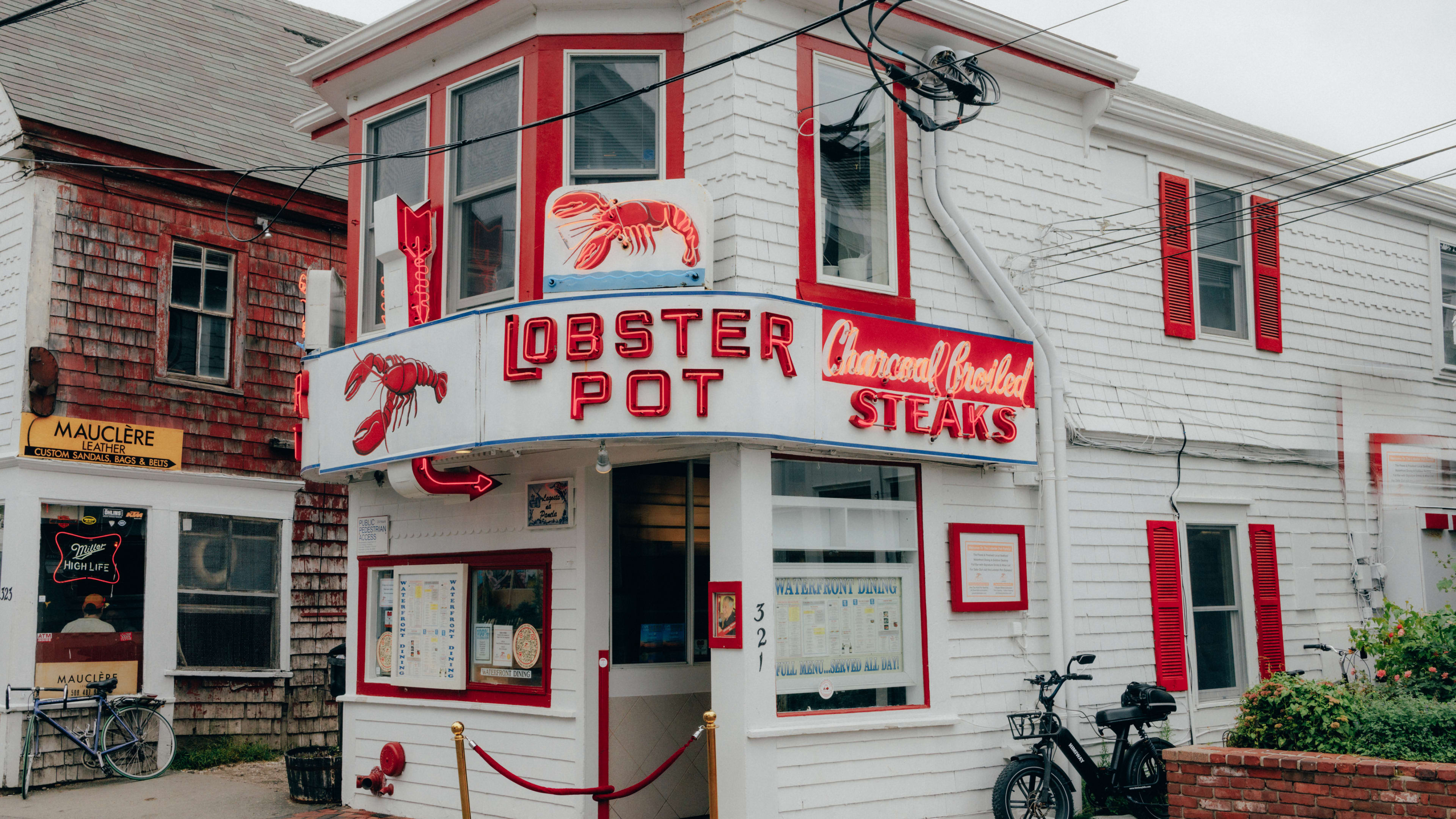 Lobster Pot review image