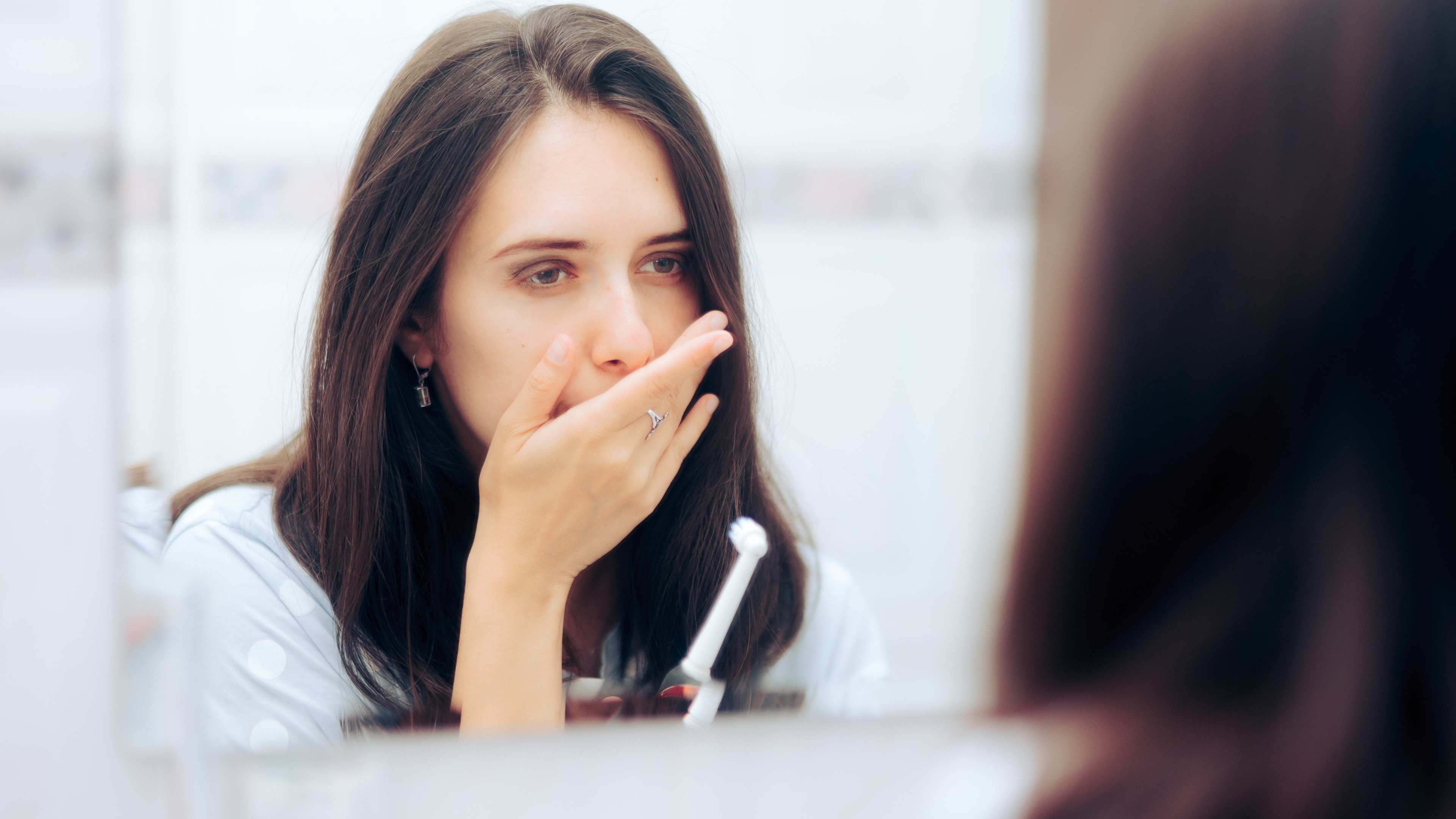 Adobe Stock image wisdom teeth pain