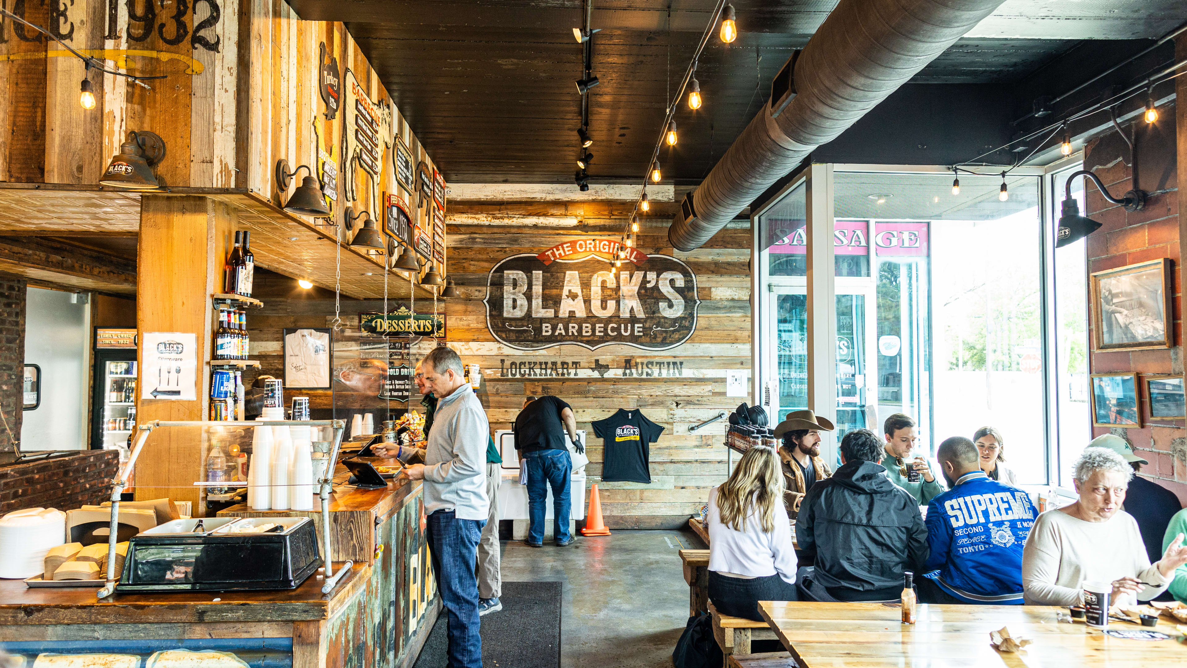 Black's Barbecue review image