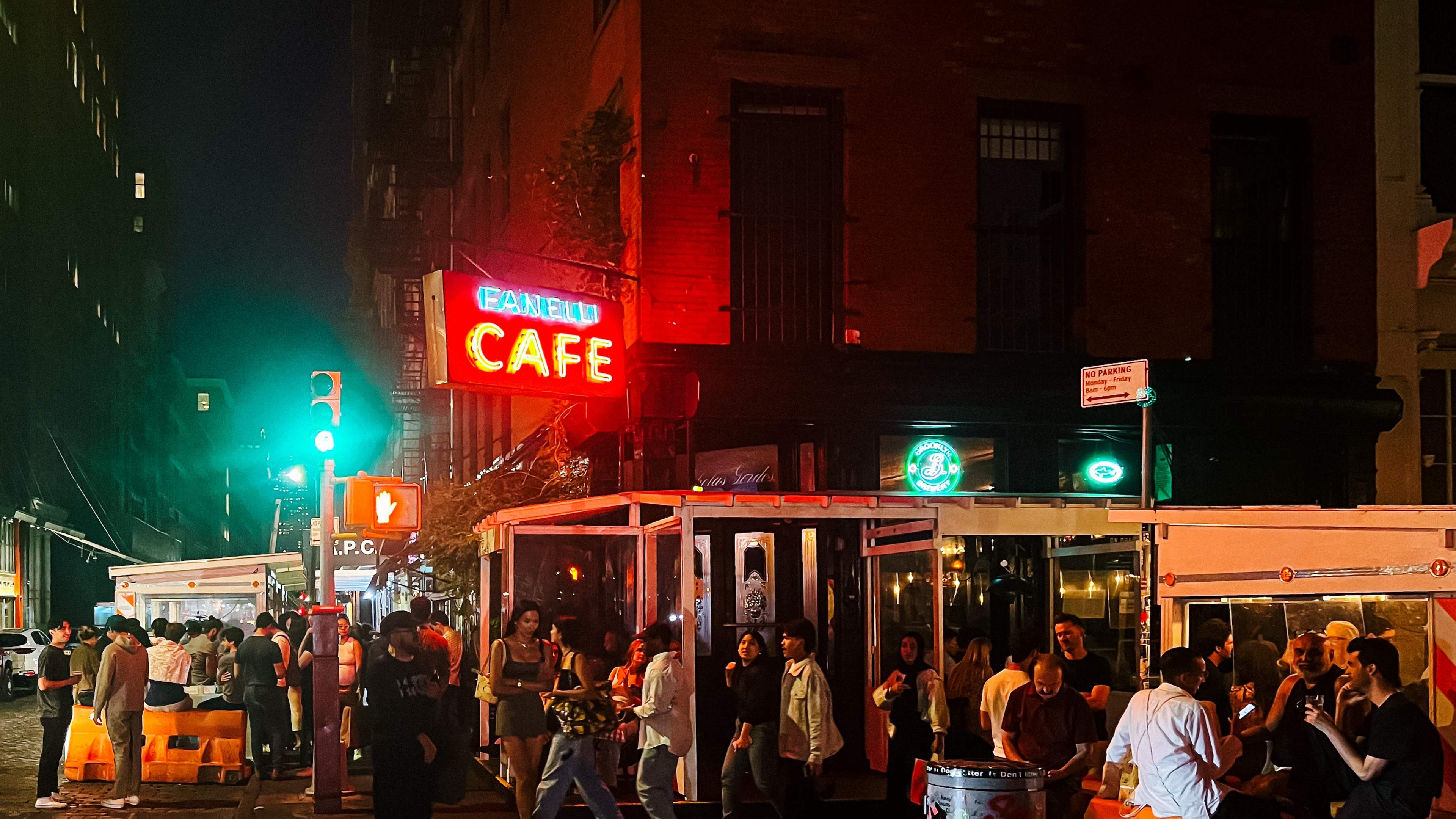Downtown Manhattan Restaurant Scenes, Ranked image