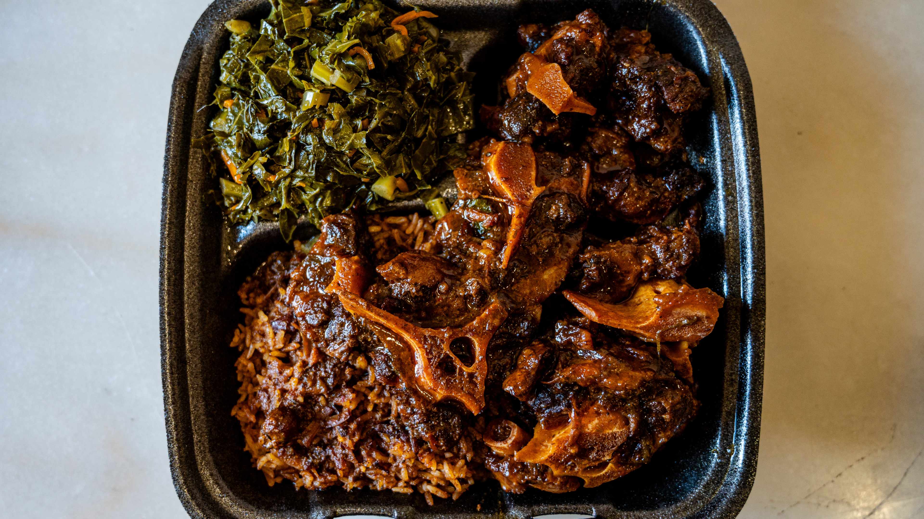 This is an oxtails platter from Kingston 11.