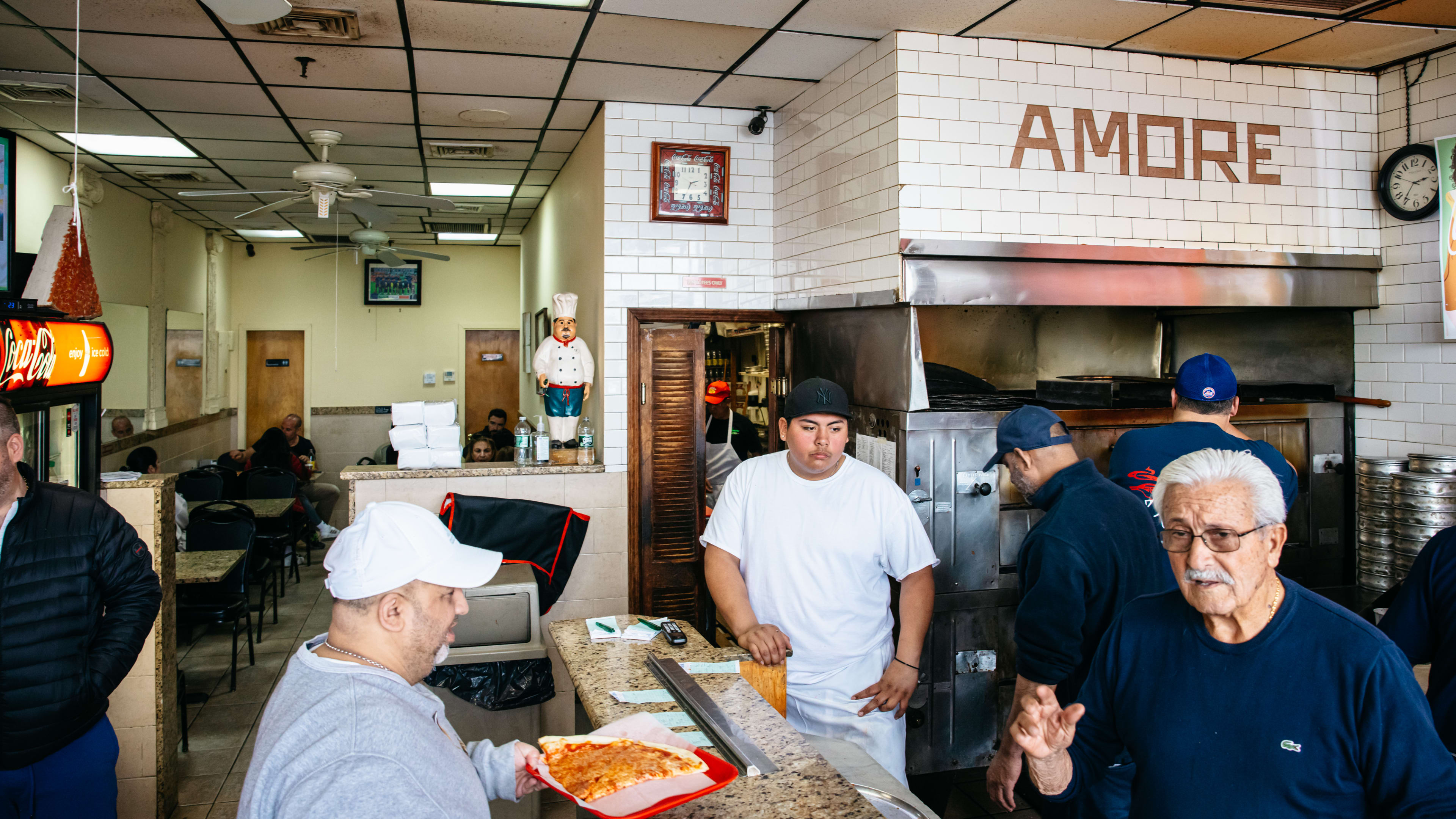 Amore Pizzeria Review Flushing New York The Infatuation