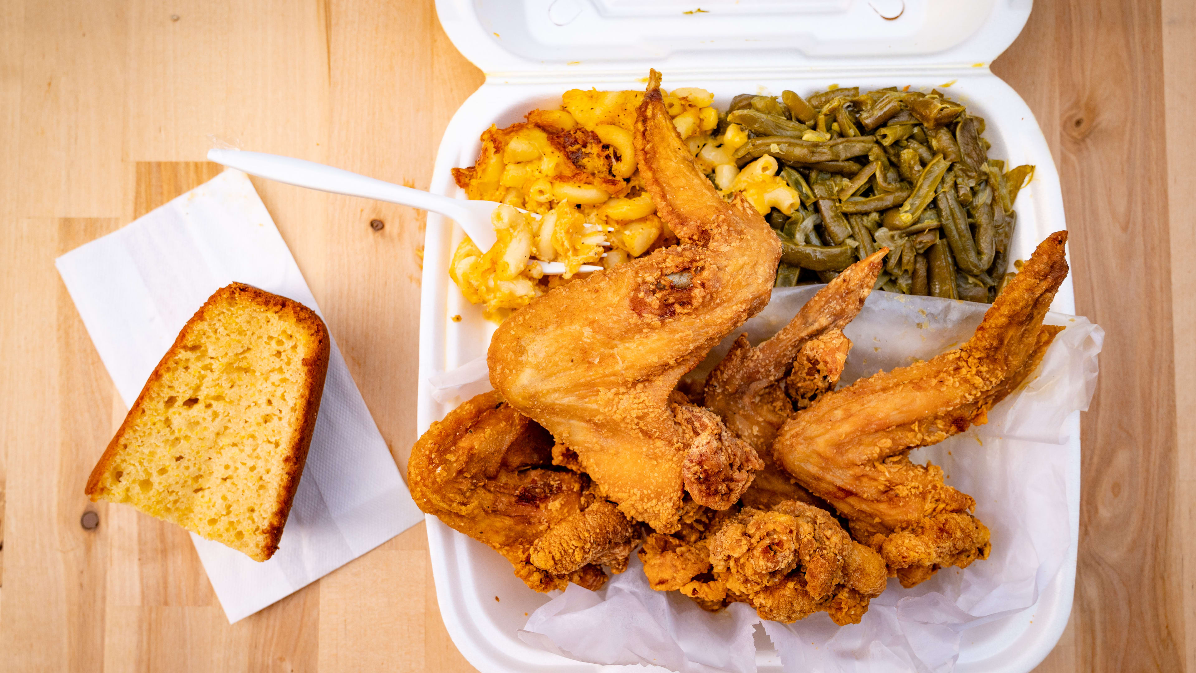 Ma Lessie's Chicken & Waffles Review - Center City - Philadelphia - The