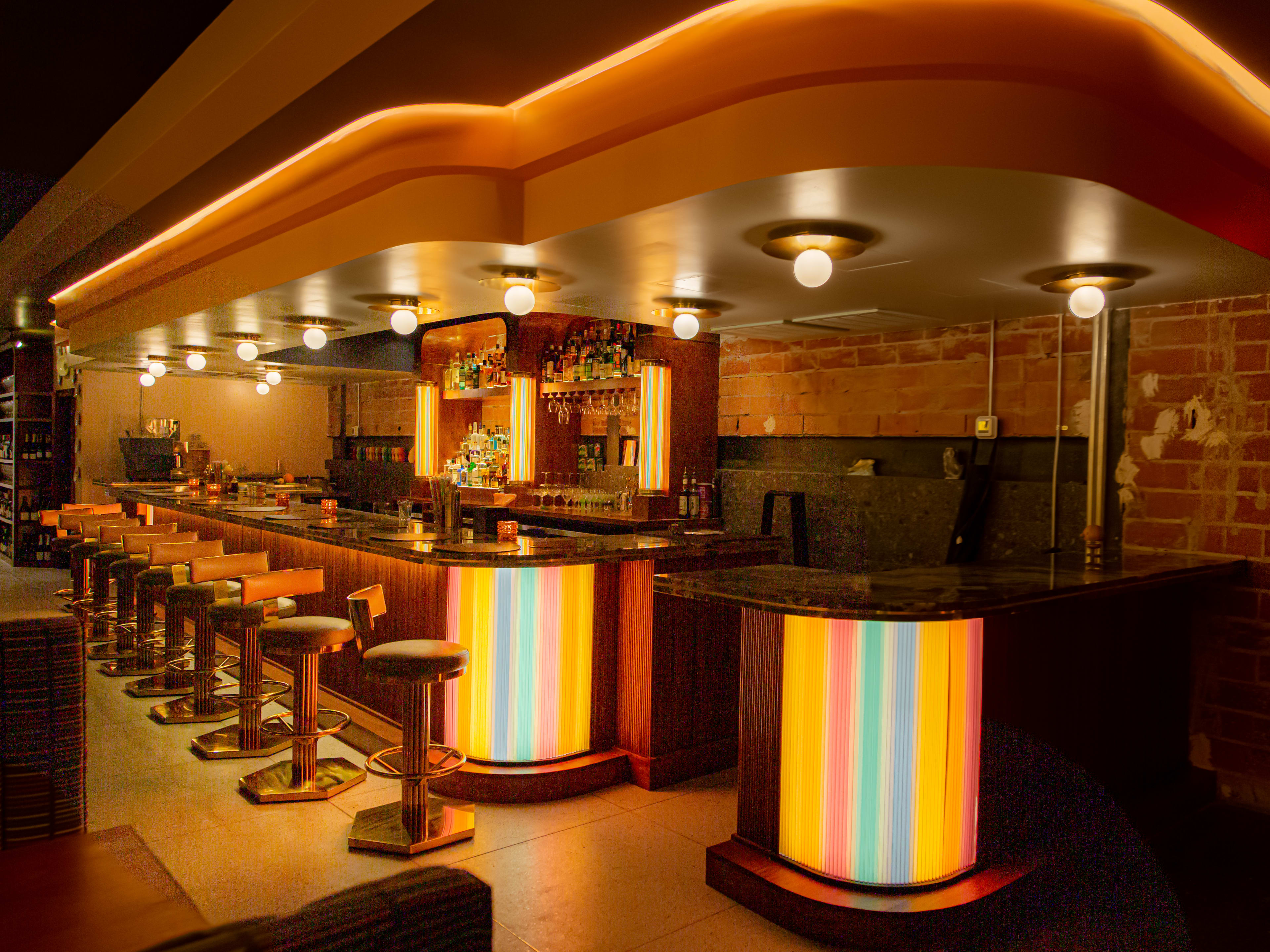 Eau Tour Review Rice Village Houston The Infatuation