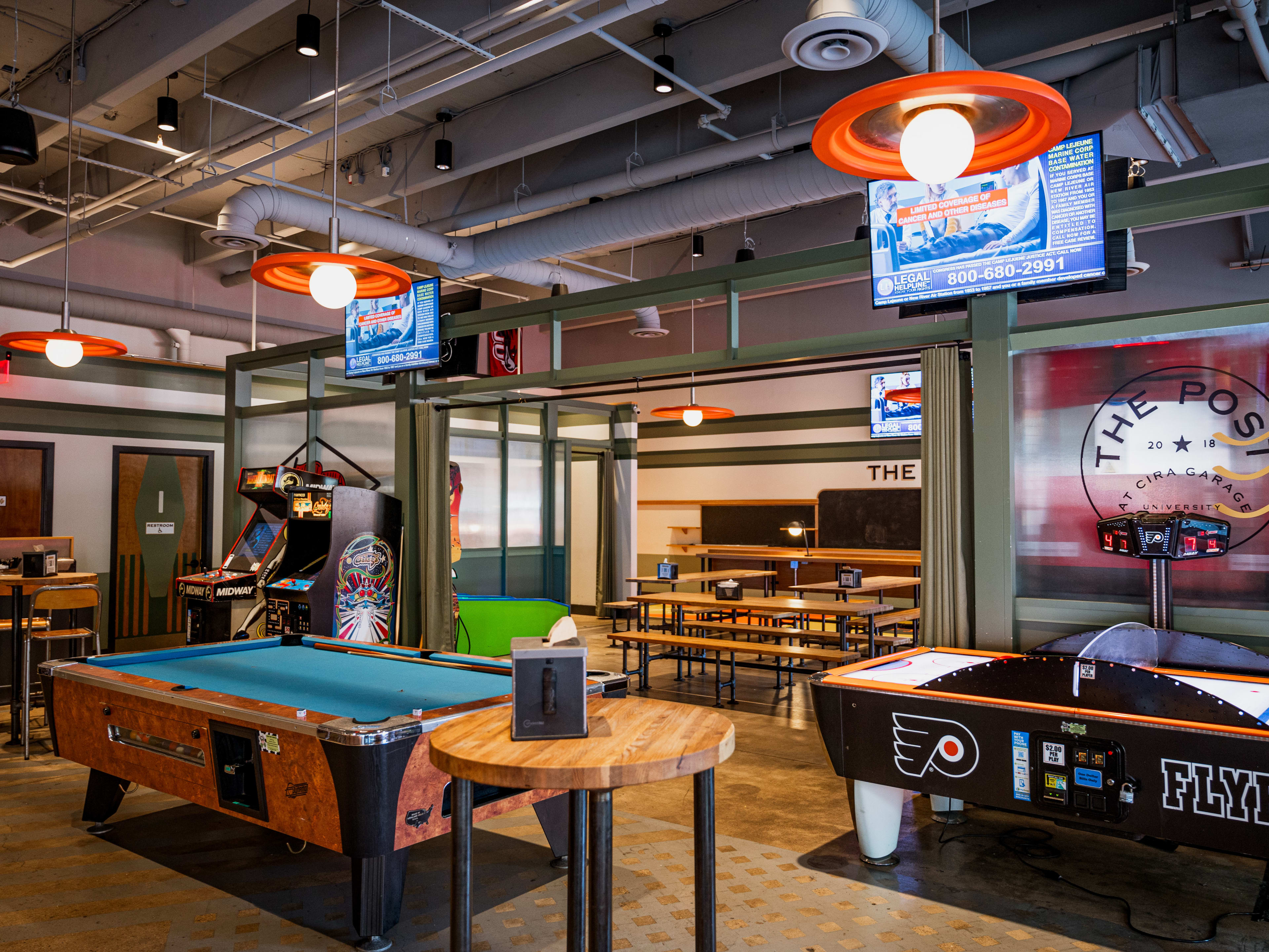 8 Great Bars With Activities In Philadelphia Philadelphia The