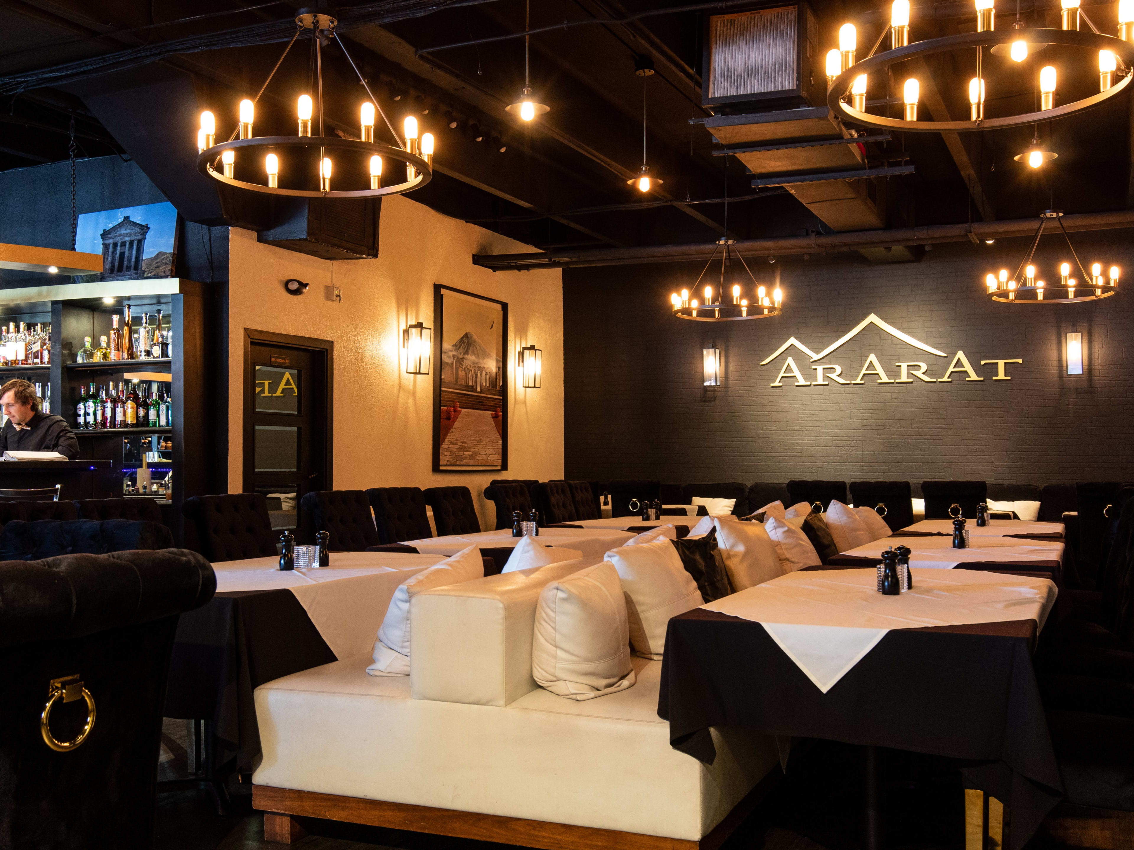 Ararat Grill Bar review image