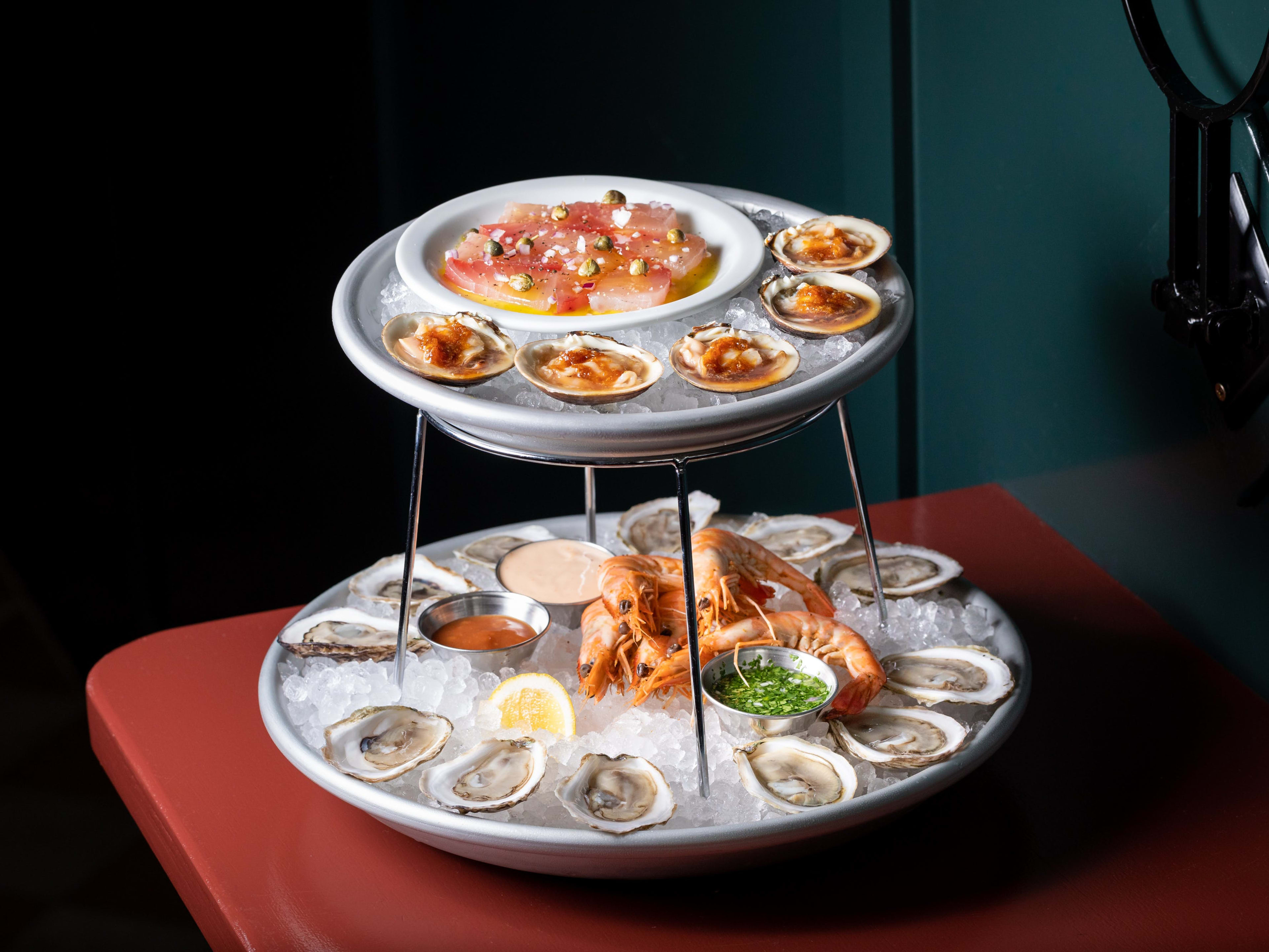 Found Oyster Review East Hollywood Los Angeles The Infatuation