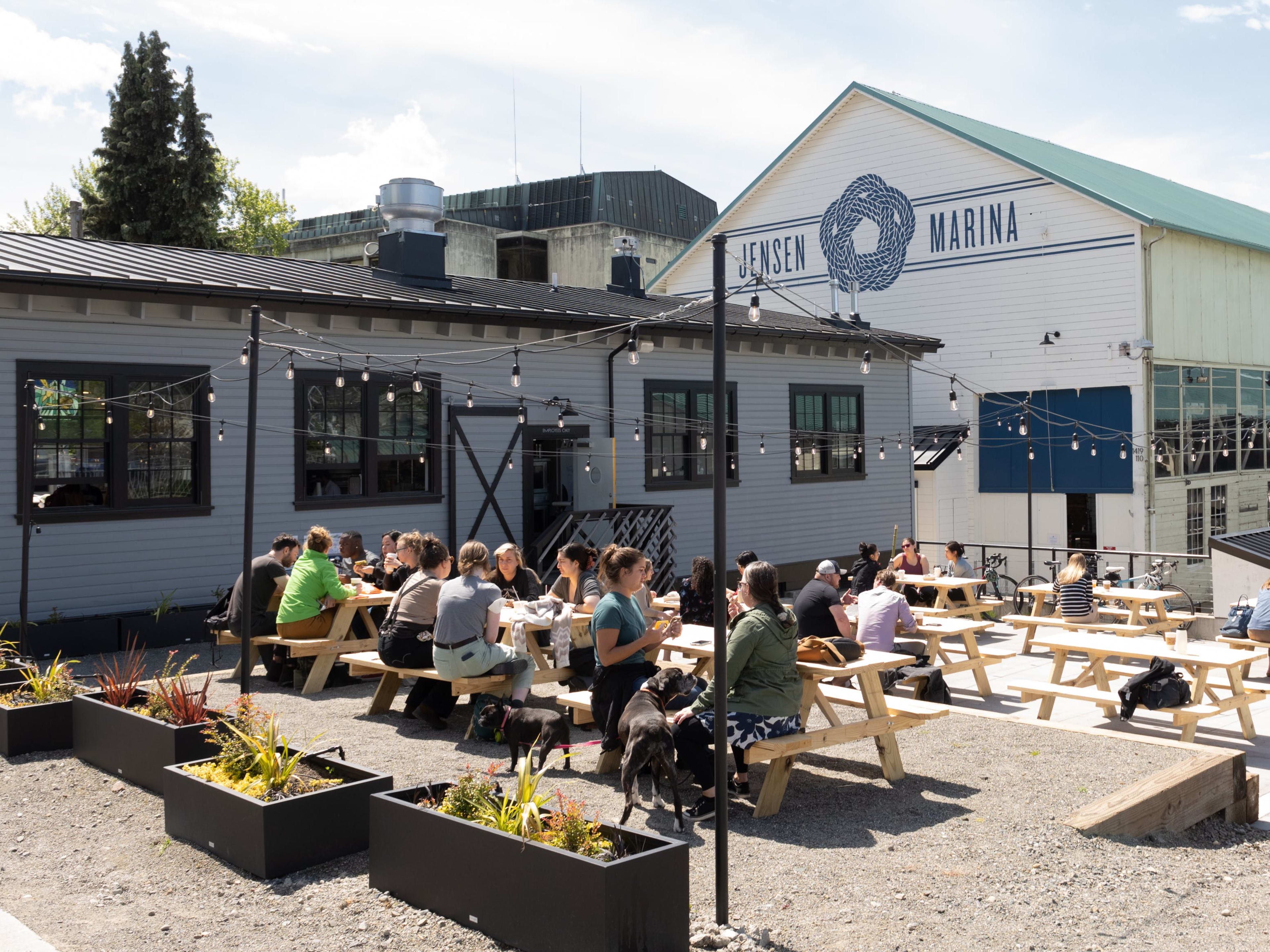 Where To Eat Brunch Outside In Seattle - Seattle - The Infatuation