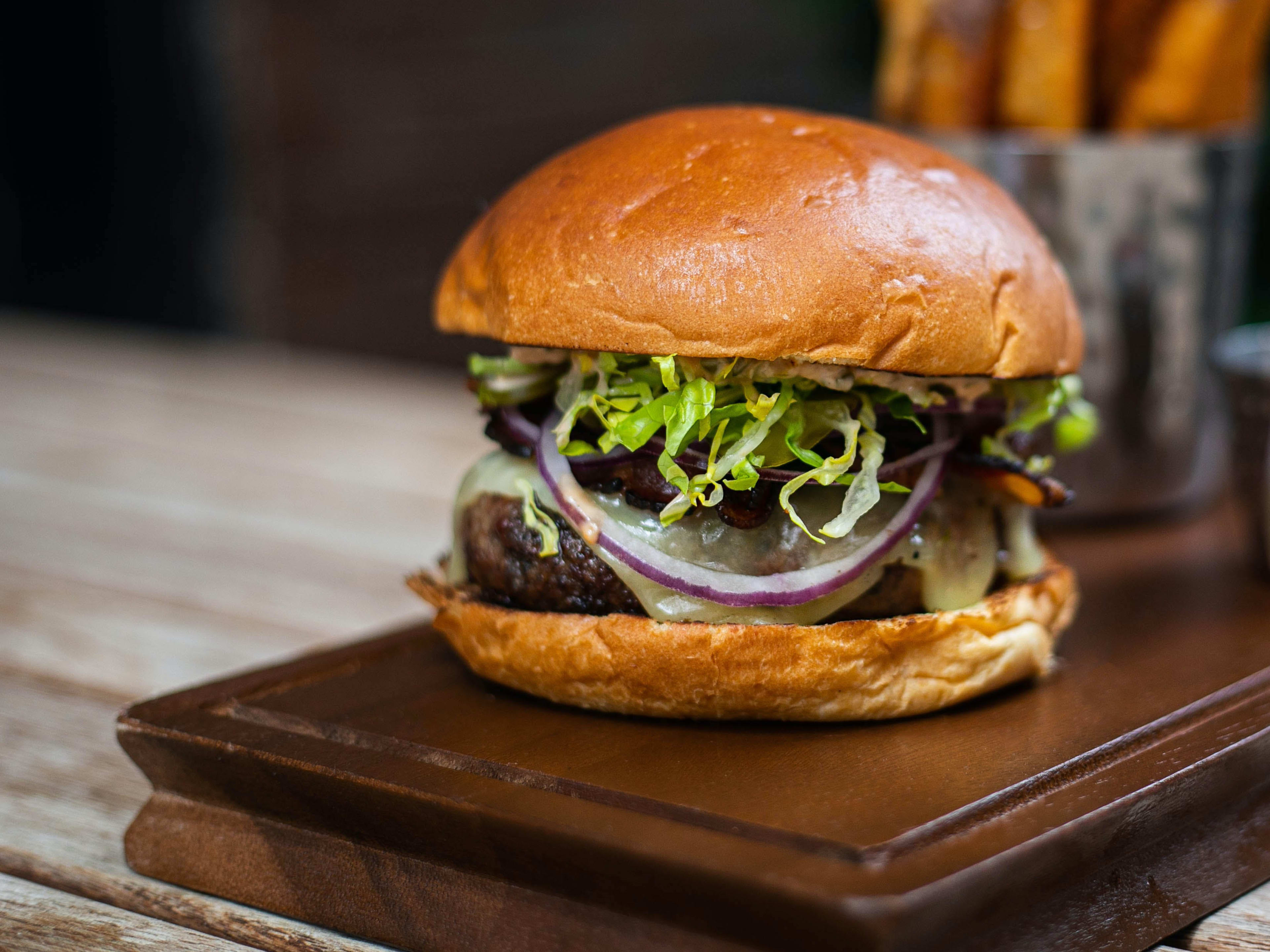 The 19 Best Burgers In Philly Philadelphia The Infatuation