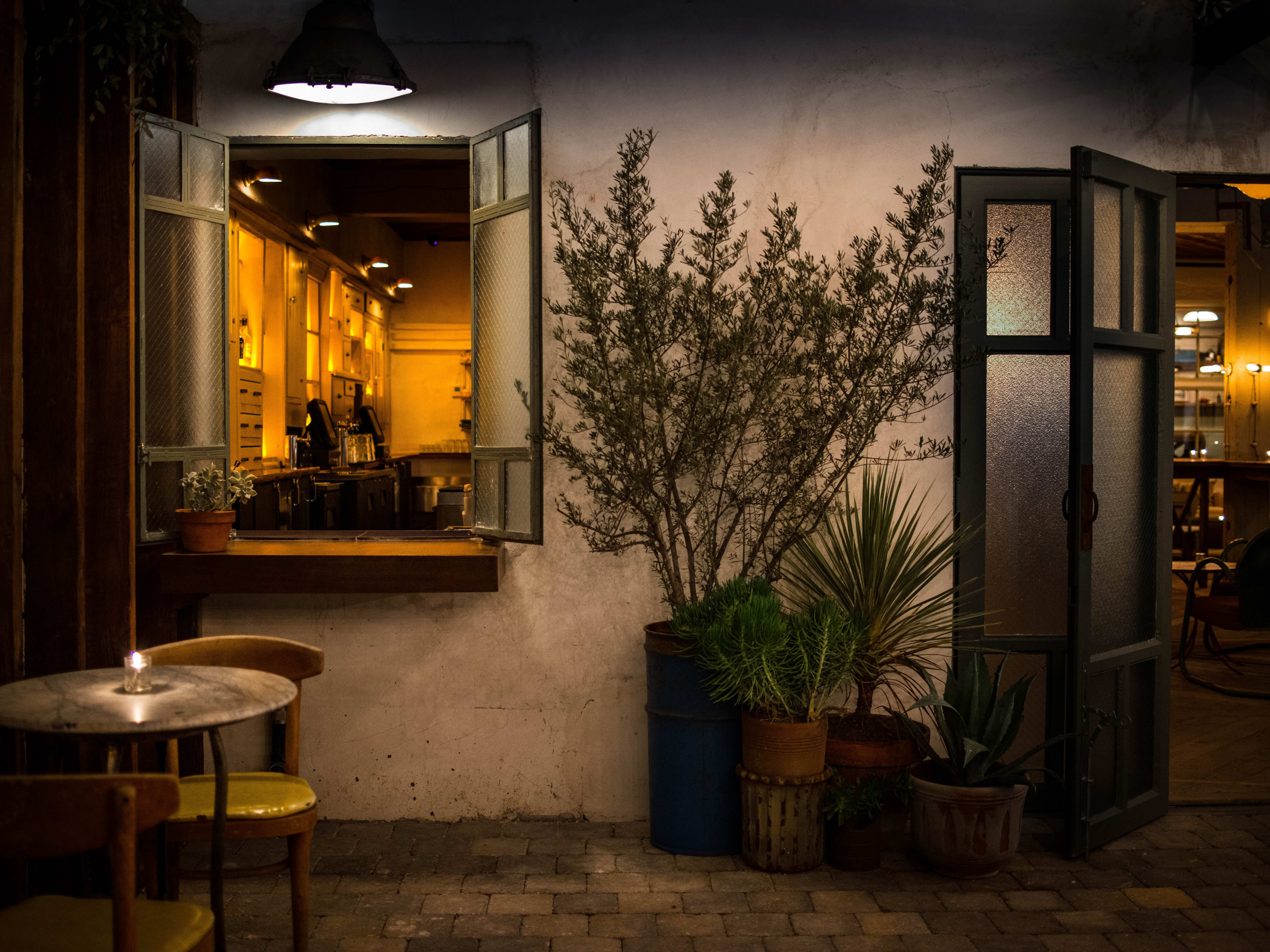 The Best Bars In Venice Los Angeles The Infatuation