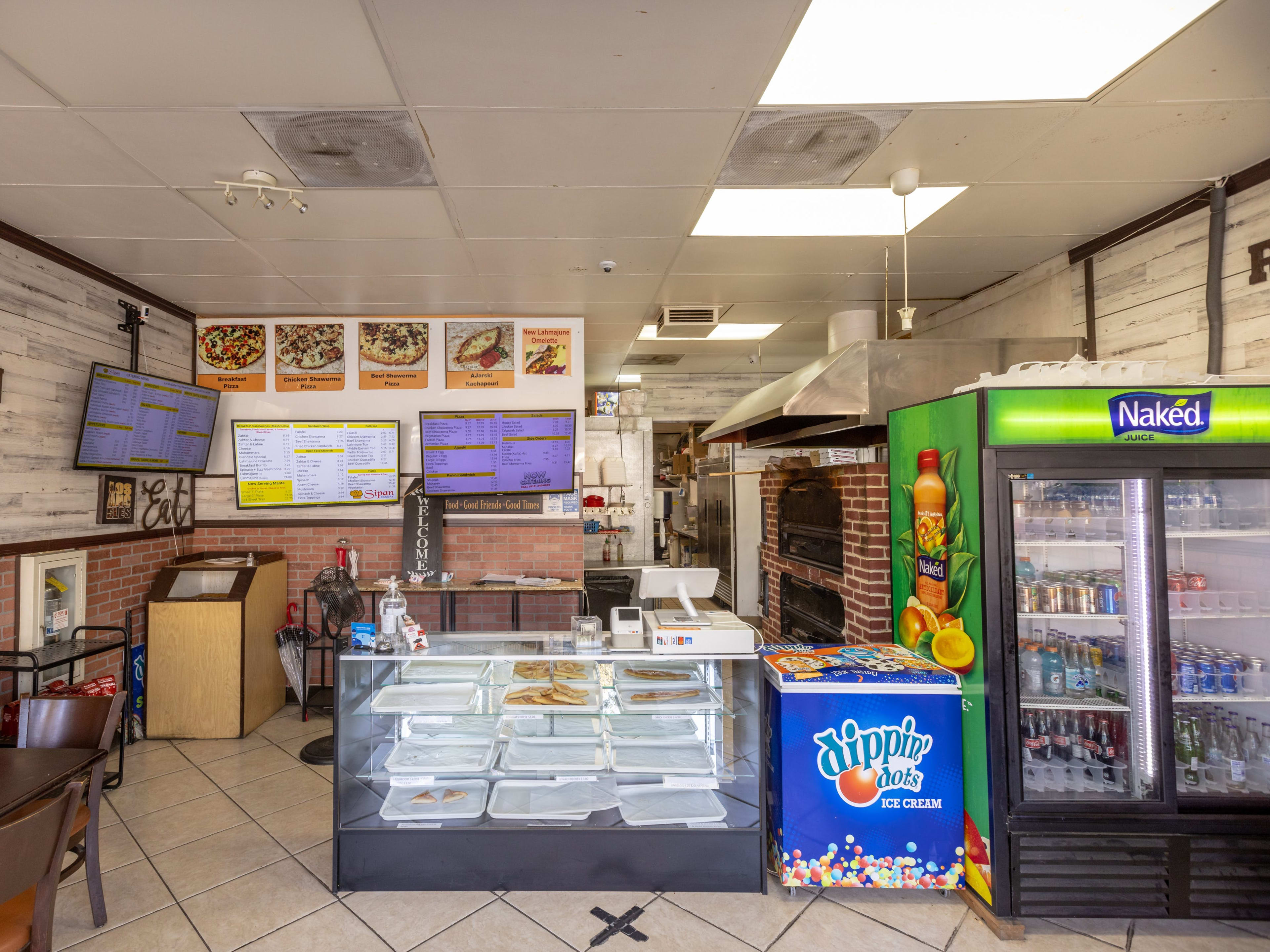 Sipan Bakery In Glendale