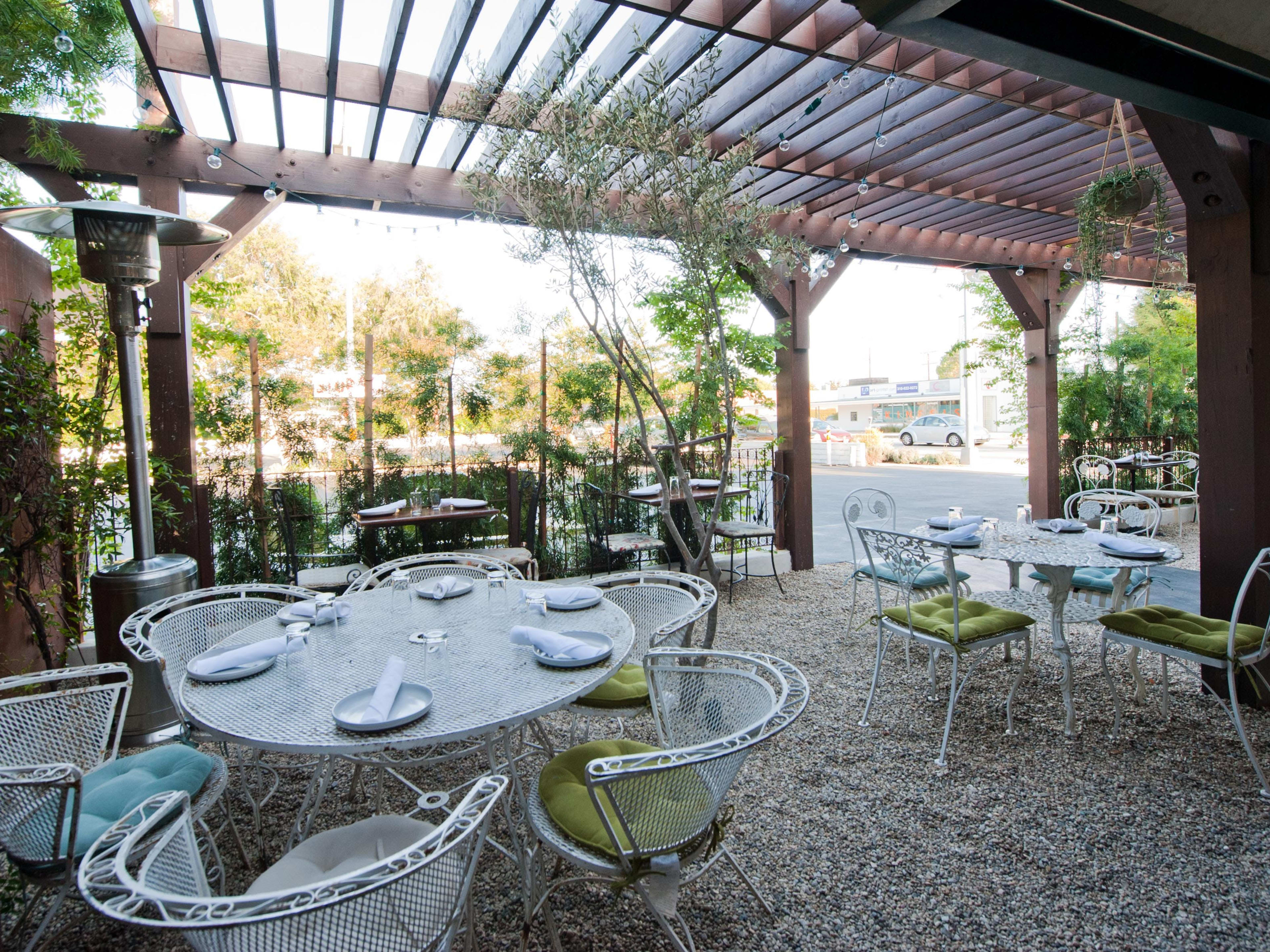 The Best Outdoor Brunch Spots In LA Los Angeles The Infatuation
