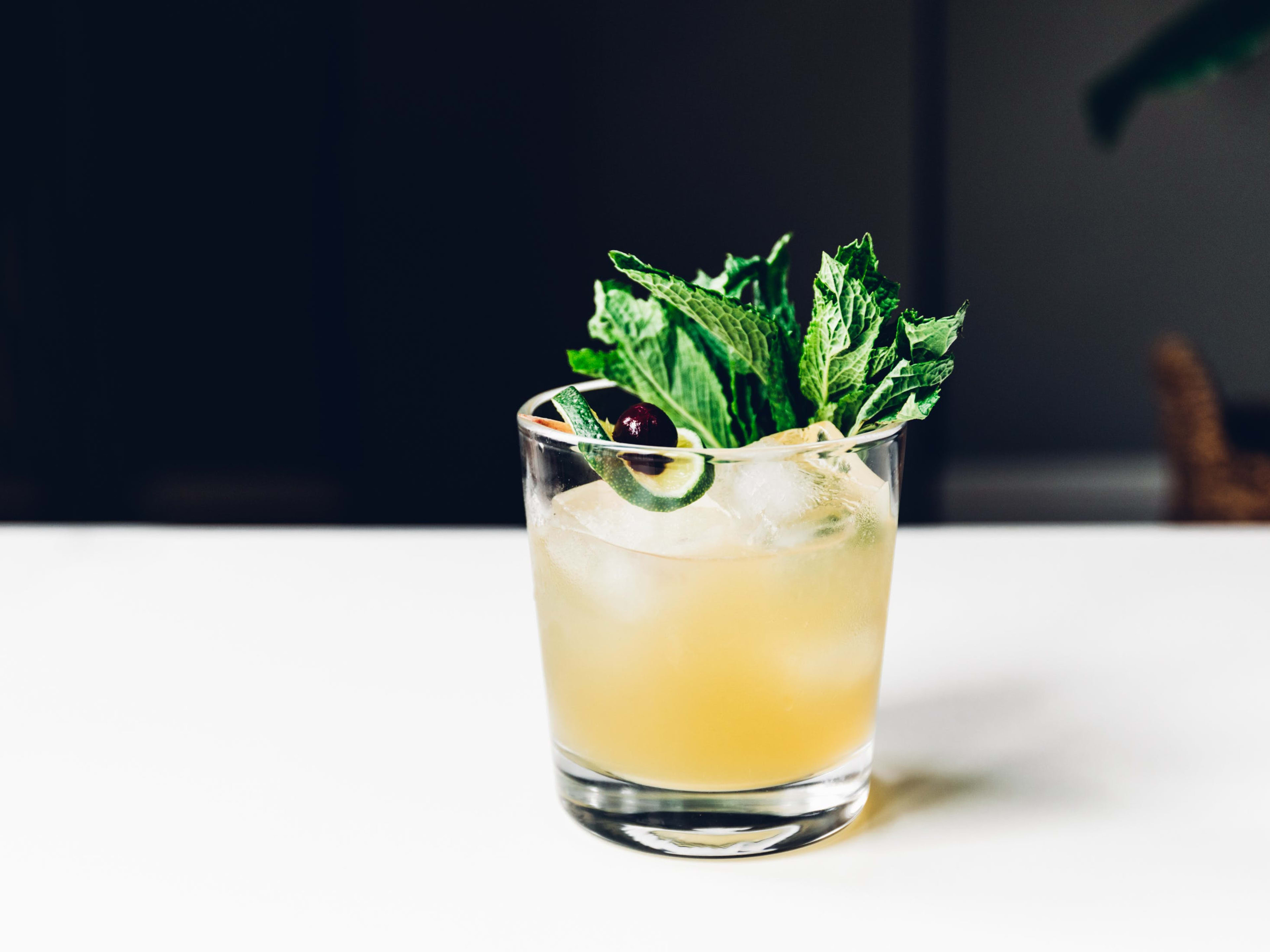 Bartending 101: How To Shake, Stir, And Garnish cocktail image