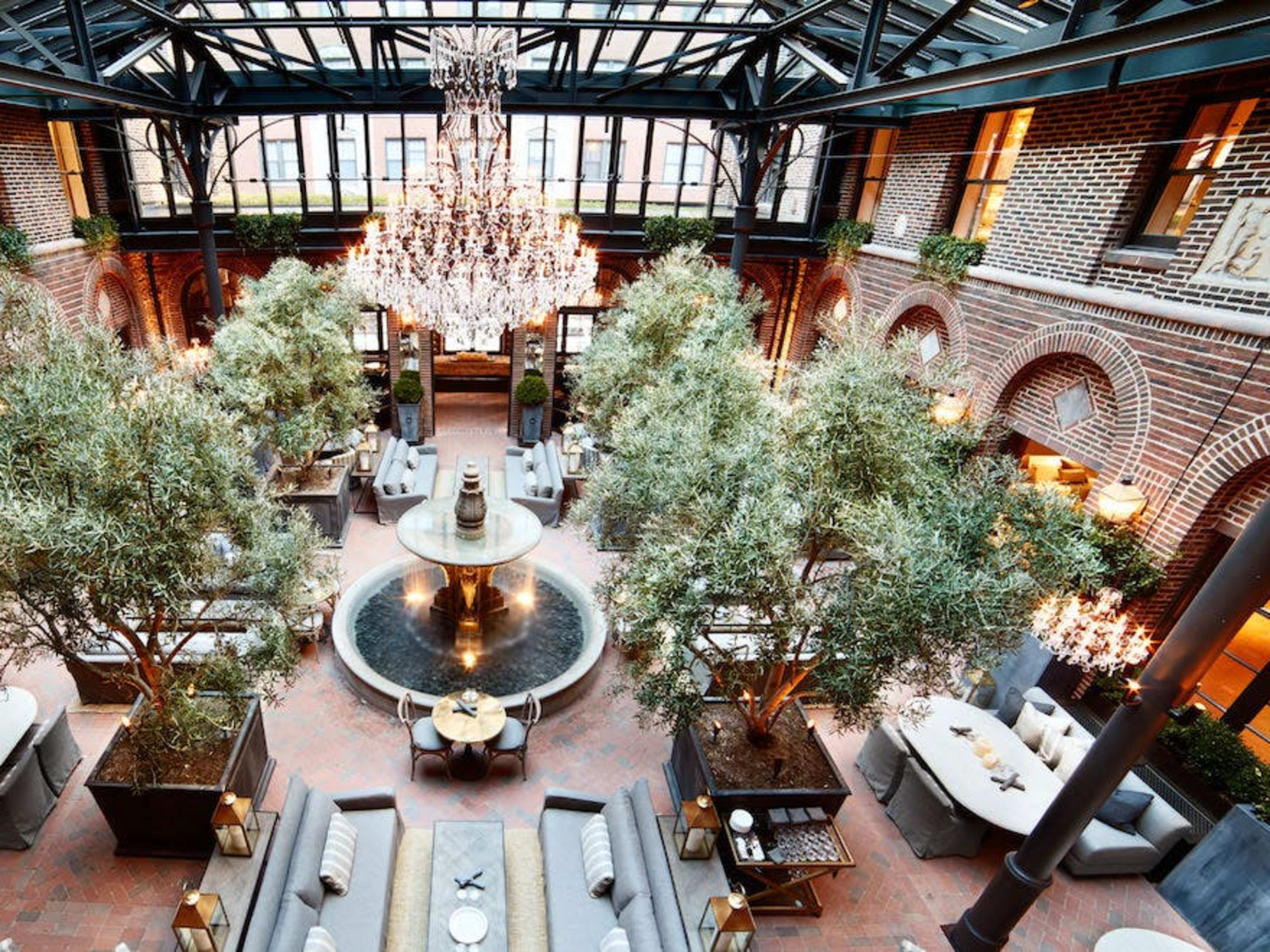 The Best Chicago Coffee Shops Where You Can Sit Outside Chicago The