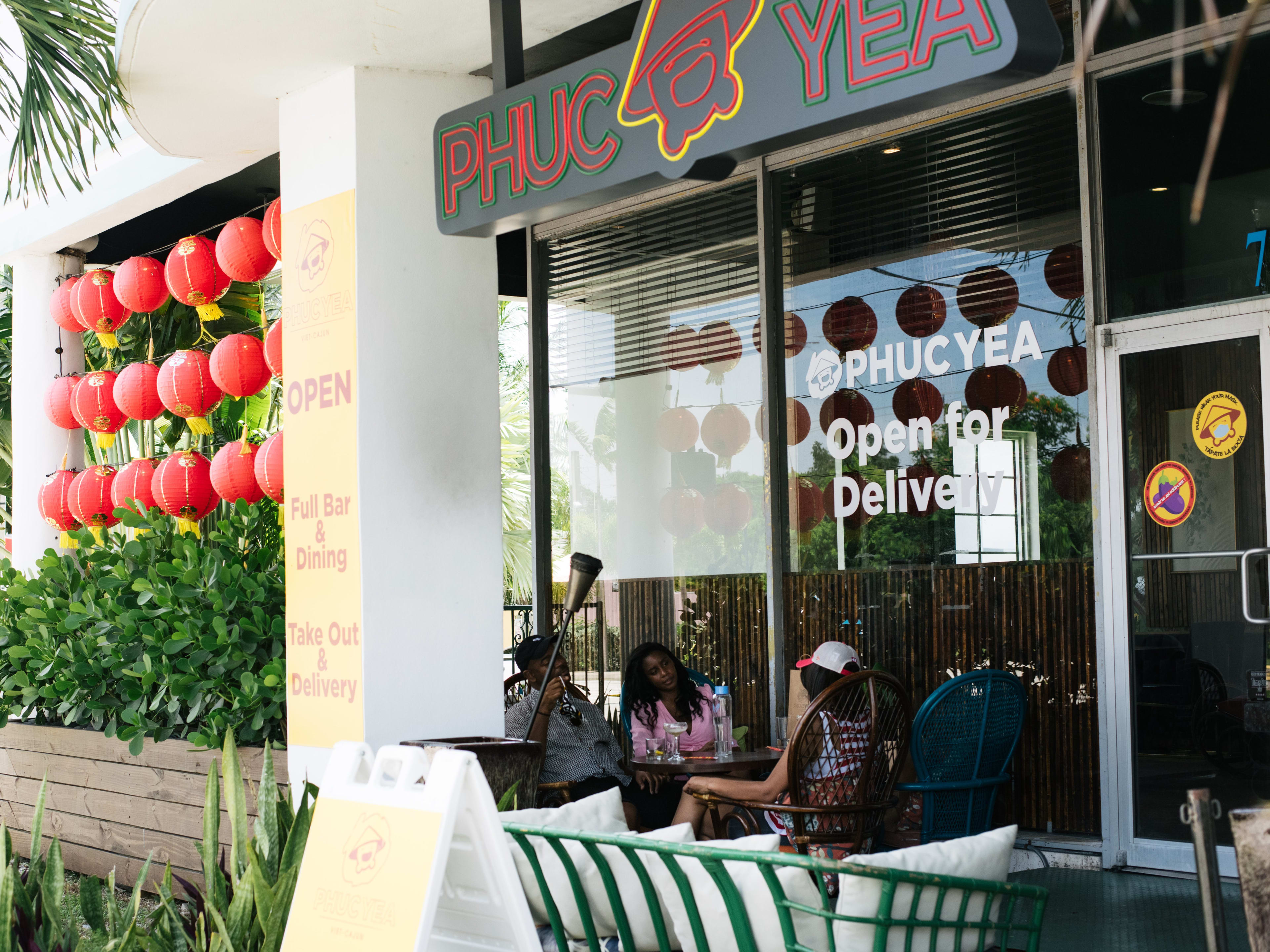 Miami Outdoor Dining, In Pictures - Miami - The Infatuation