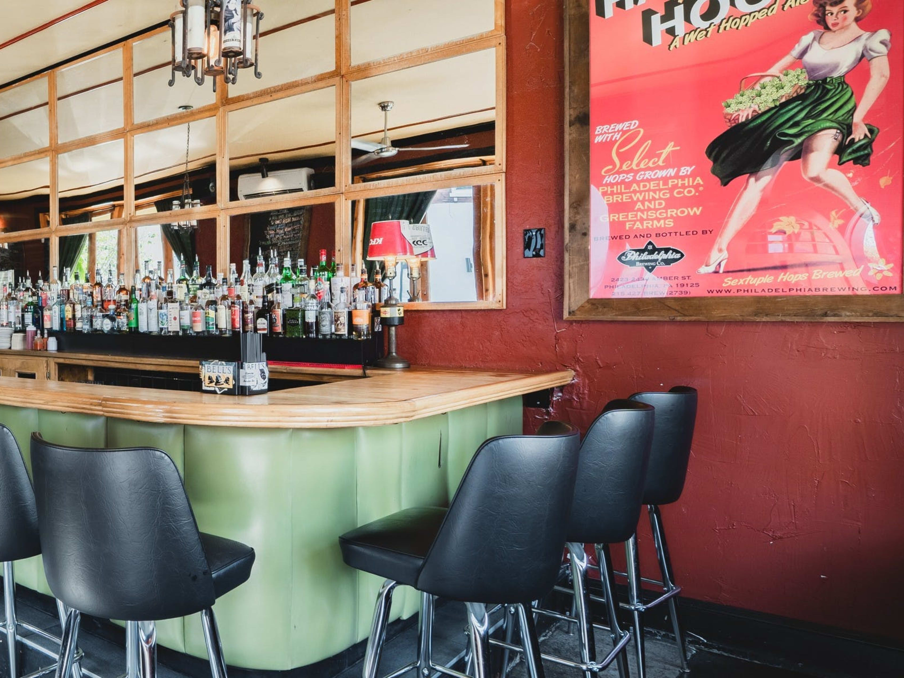 11 Dive Bars With Great Food guide image