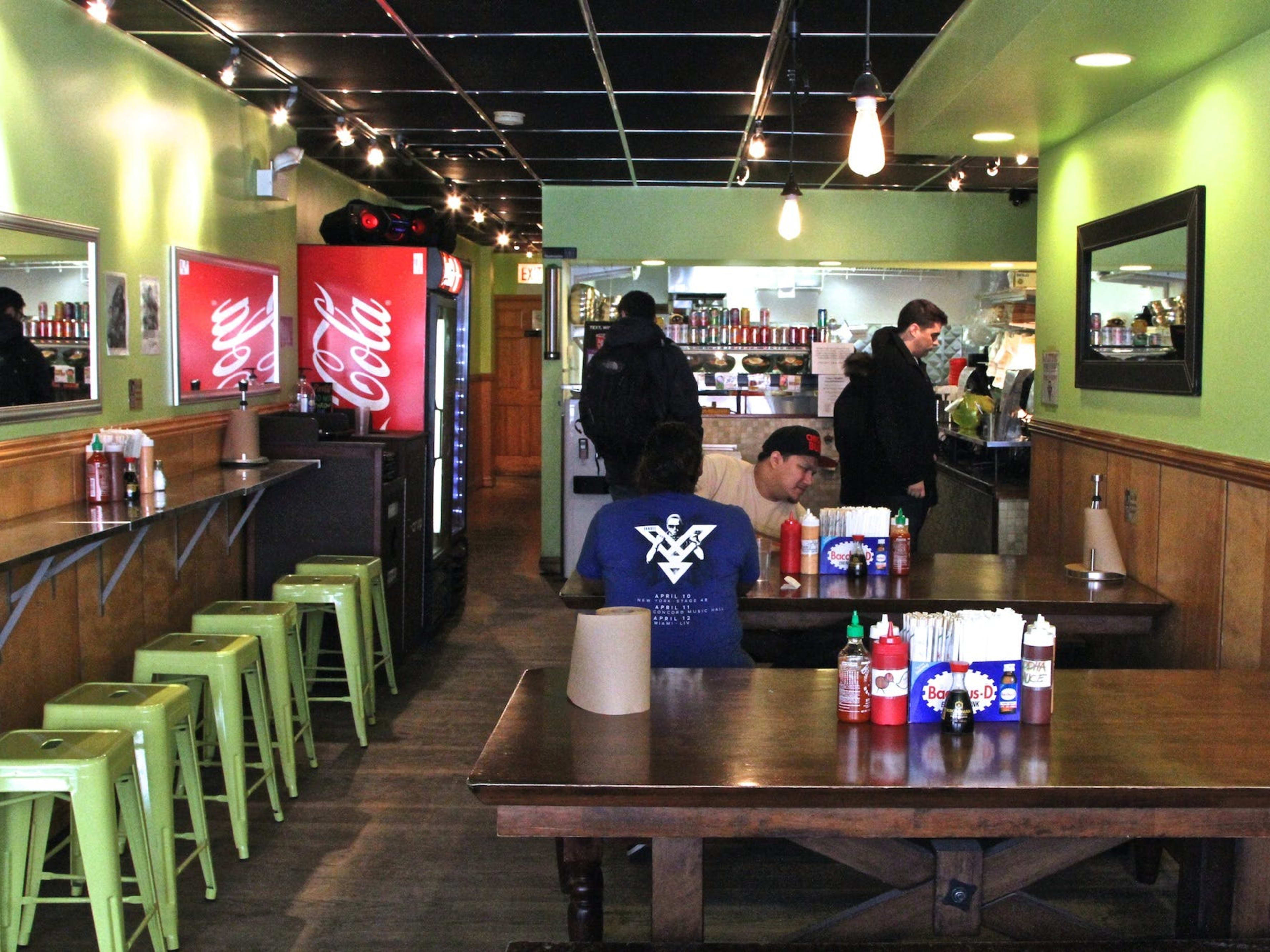 Where To Have Dinner For Around 30 In Lincoln Park Chicago The