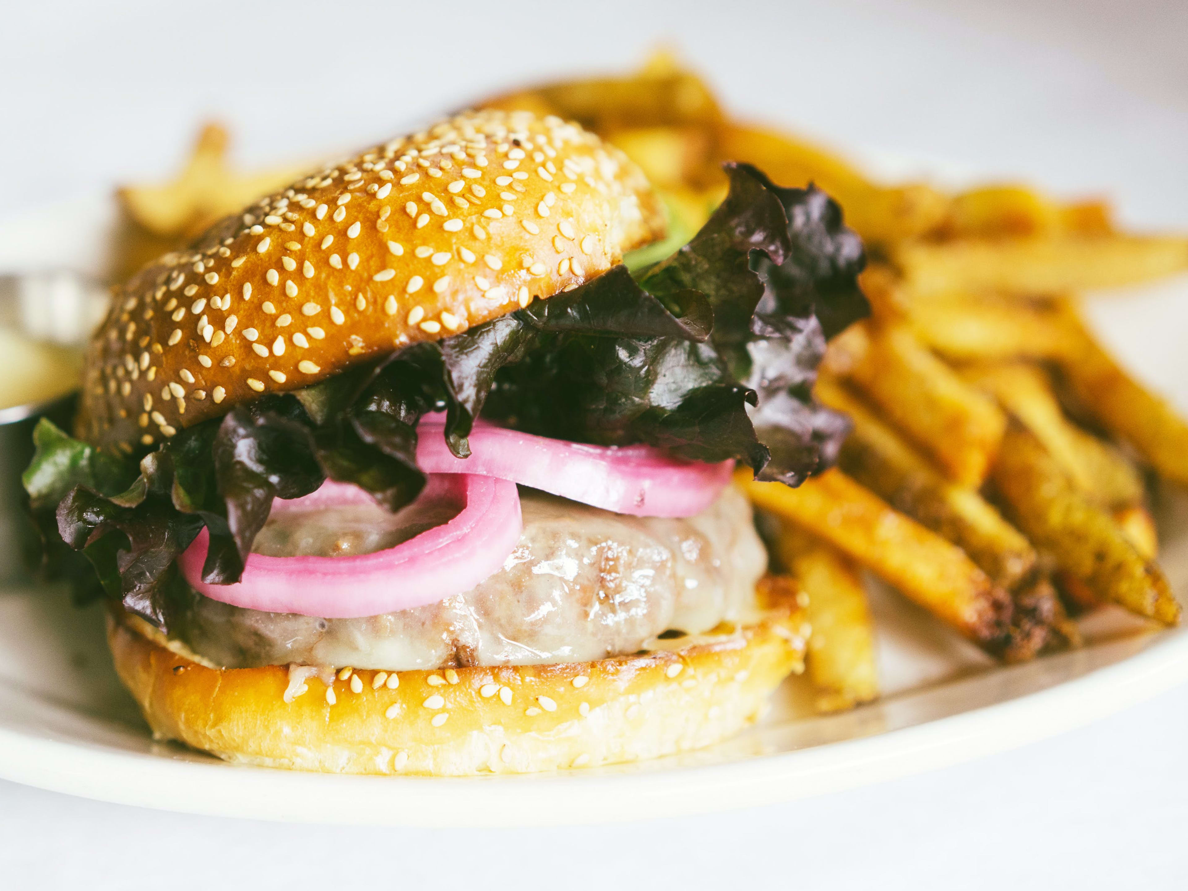 The 20 Best Burgers In NYC - New York - The Infatuation