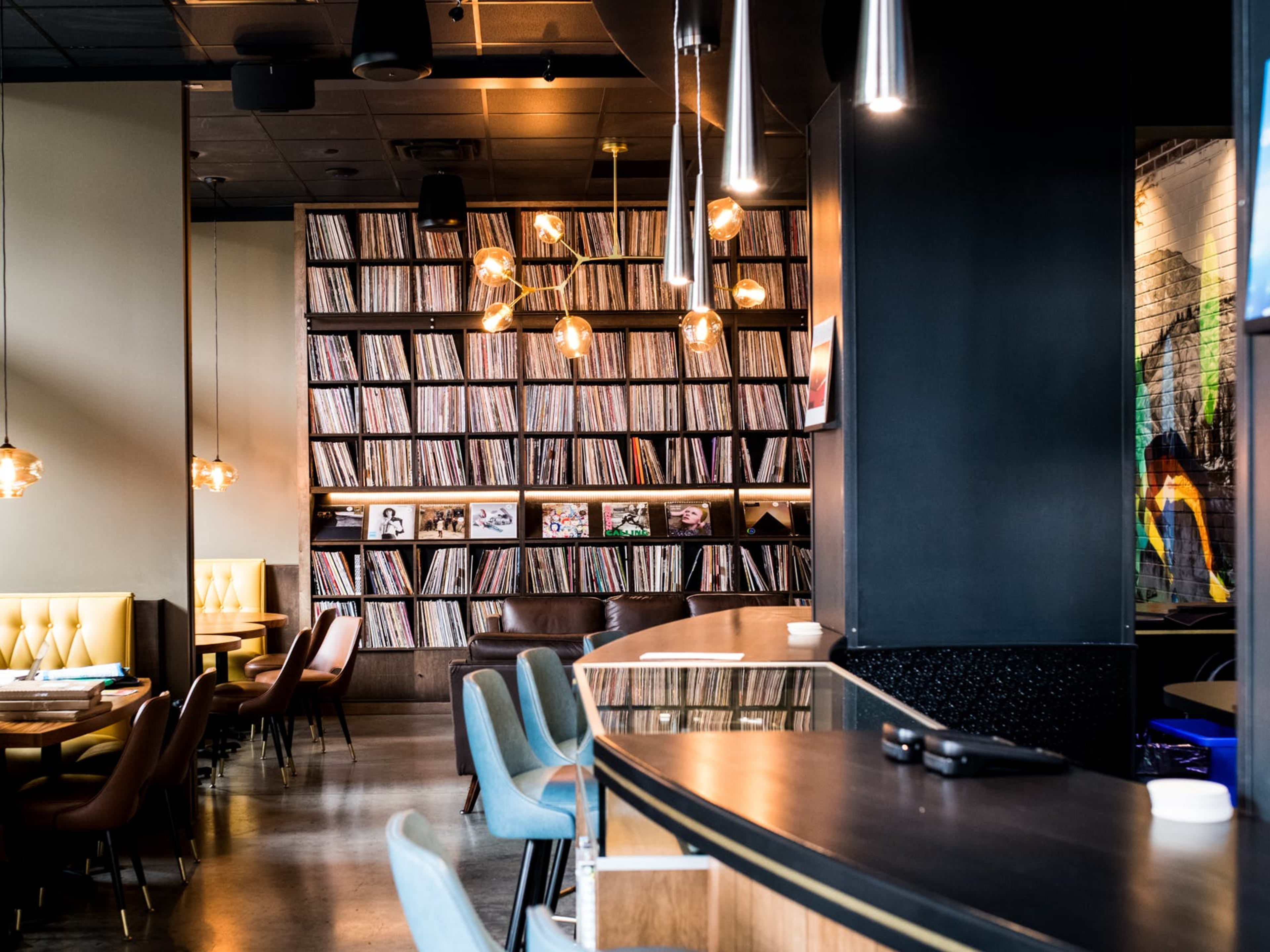 Life On Mars - Capitol Hill - Seattle - The Infatuation