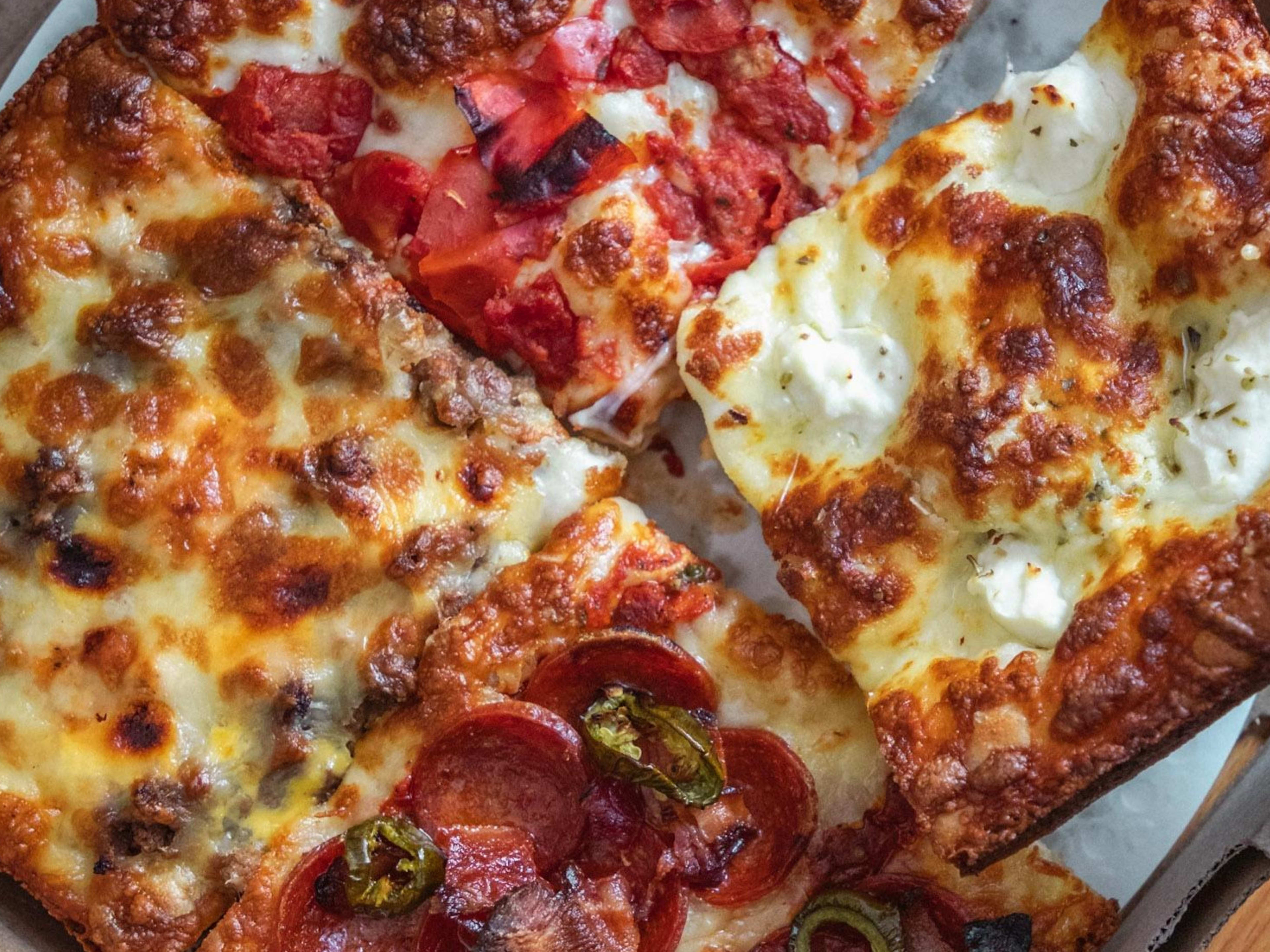 The 20 Best Pizza Places In Chicago Chicago The Infatuation