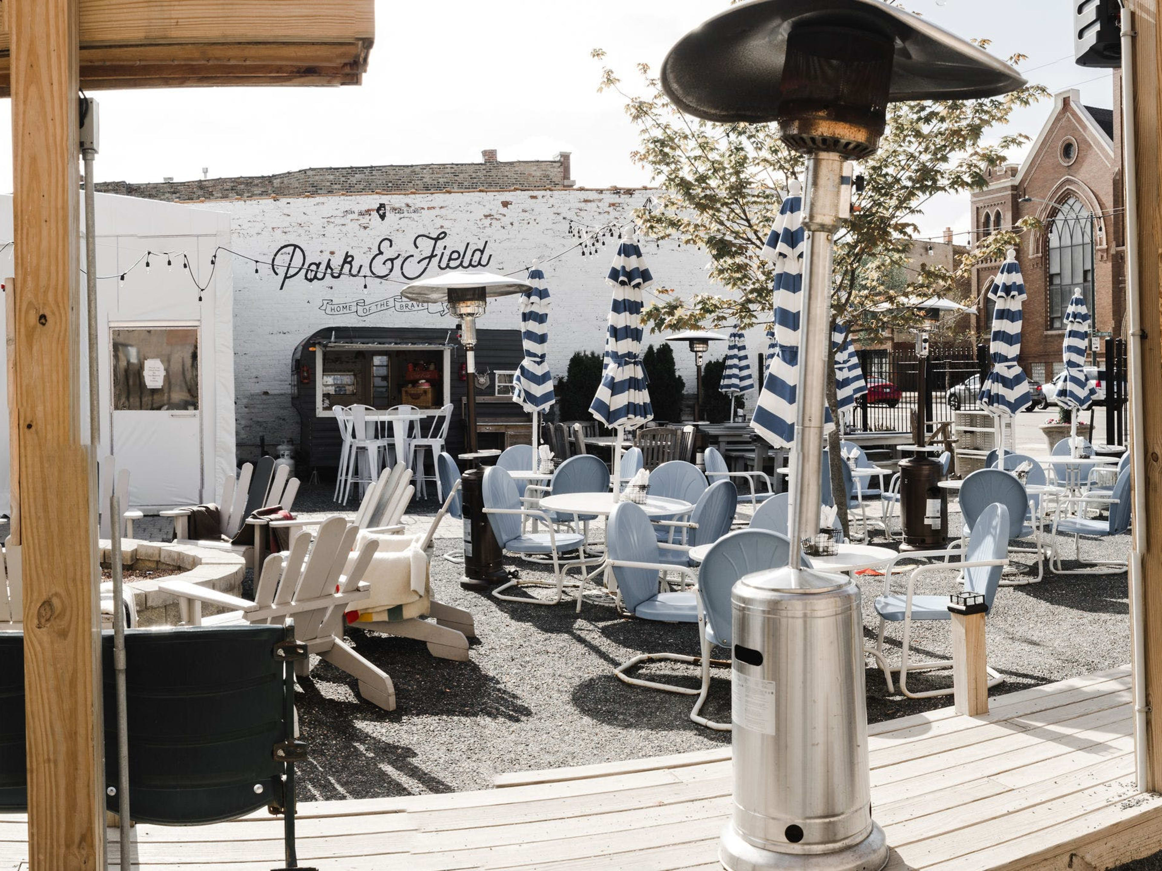 Bottomless Brunches With Heated Outdoor Seating Chicago The Infatuation