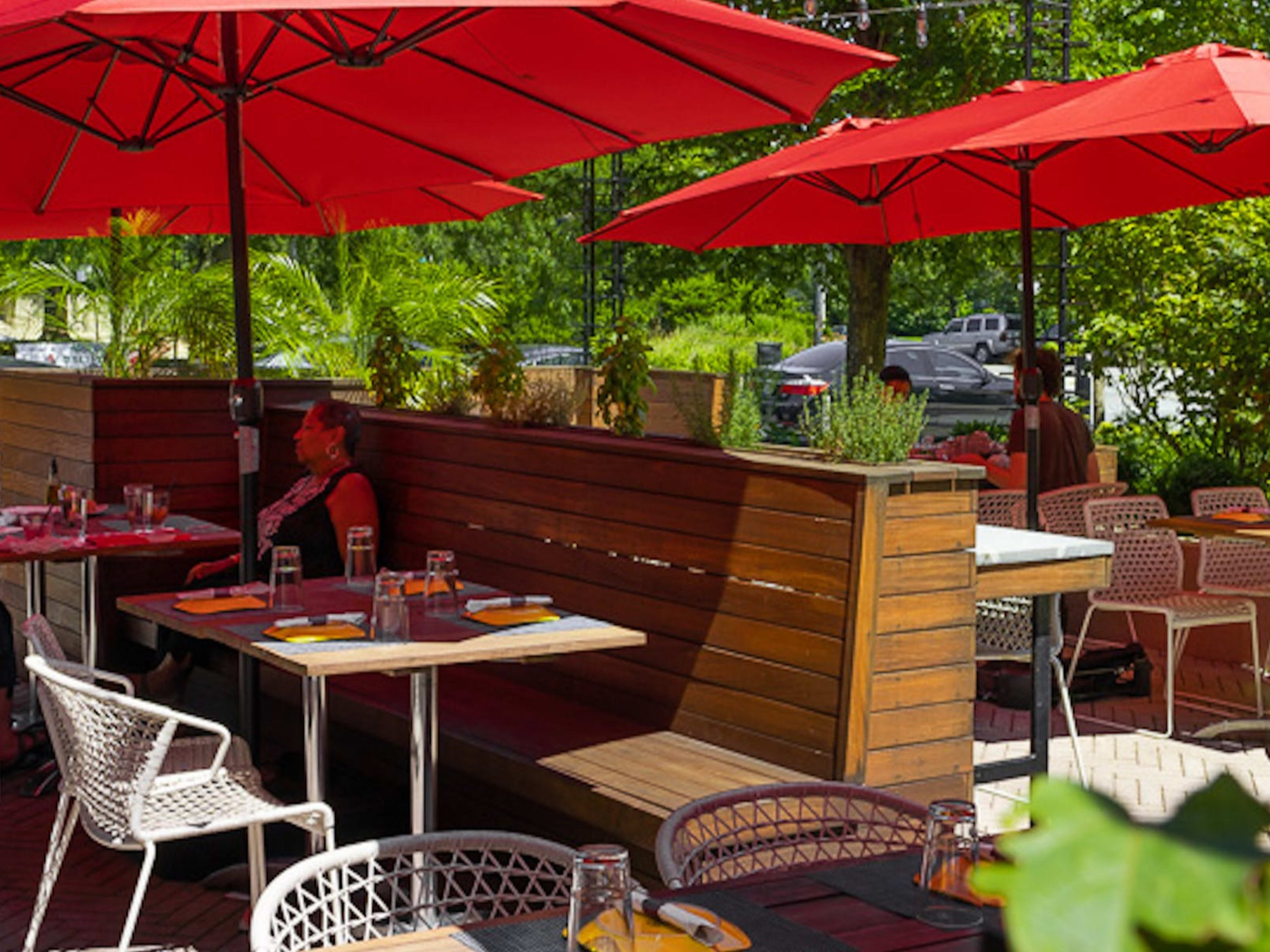Chicago Outdoor Brunch Restaurants That Are Open Right Now Chicago