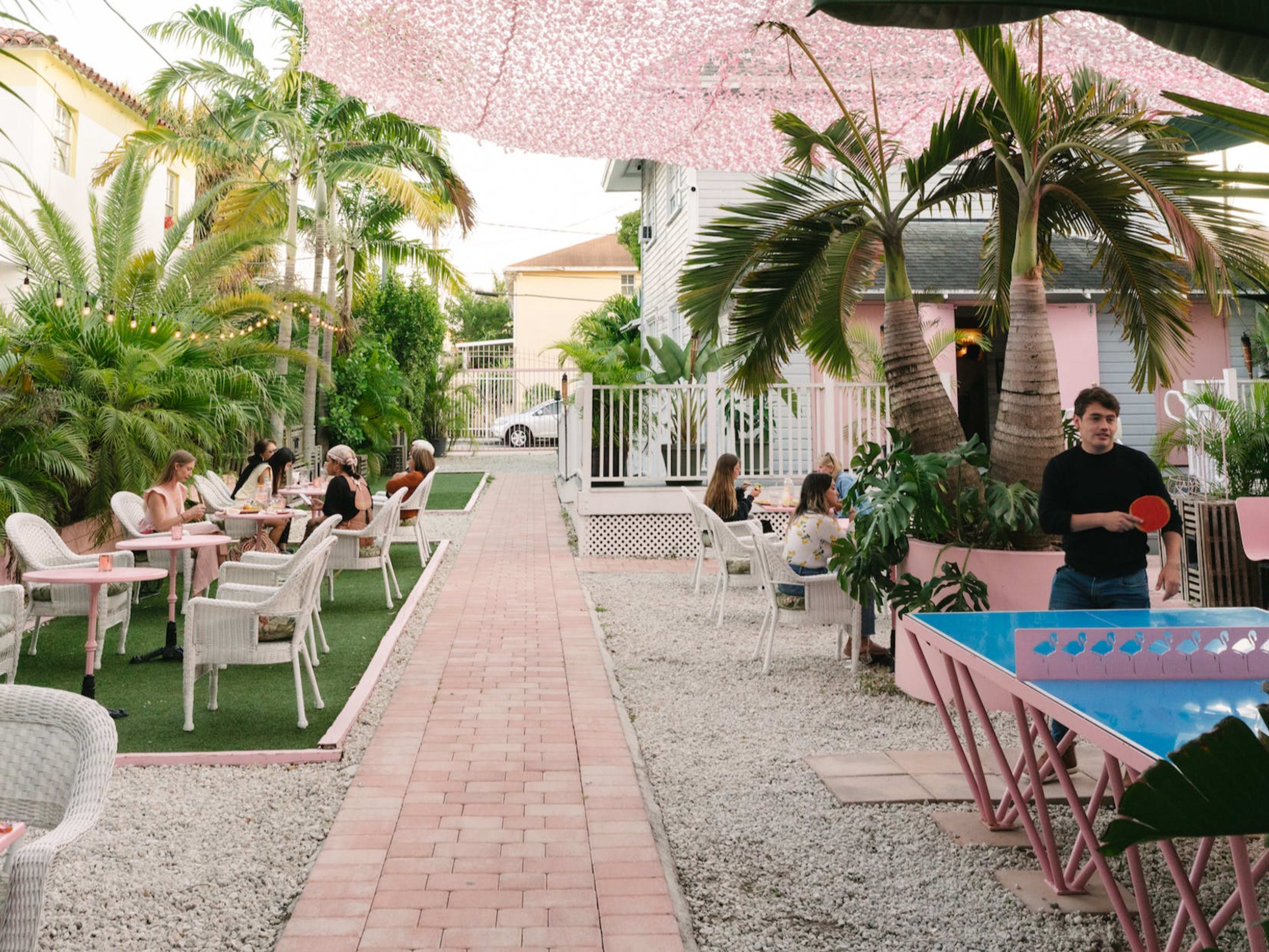 Miami's Best Outdoor Brunch Restaurants Miami The Infatuation