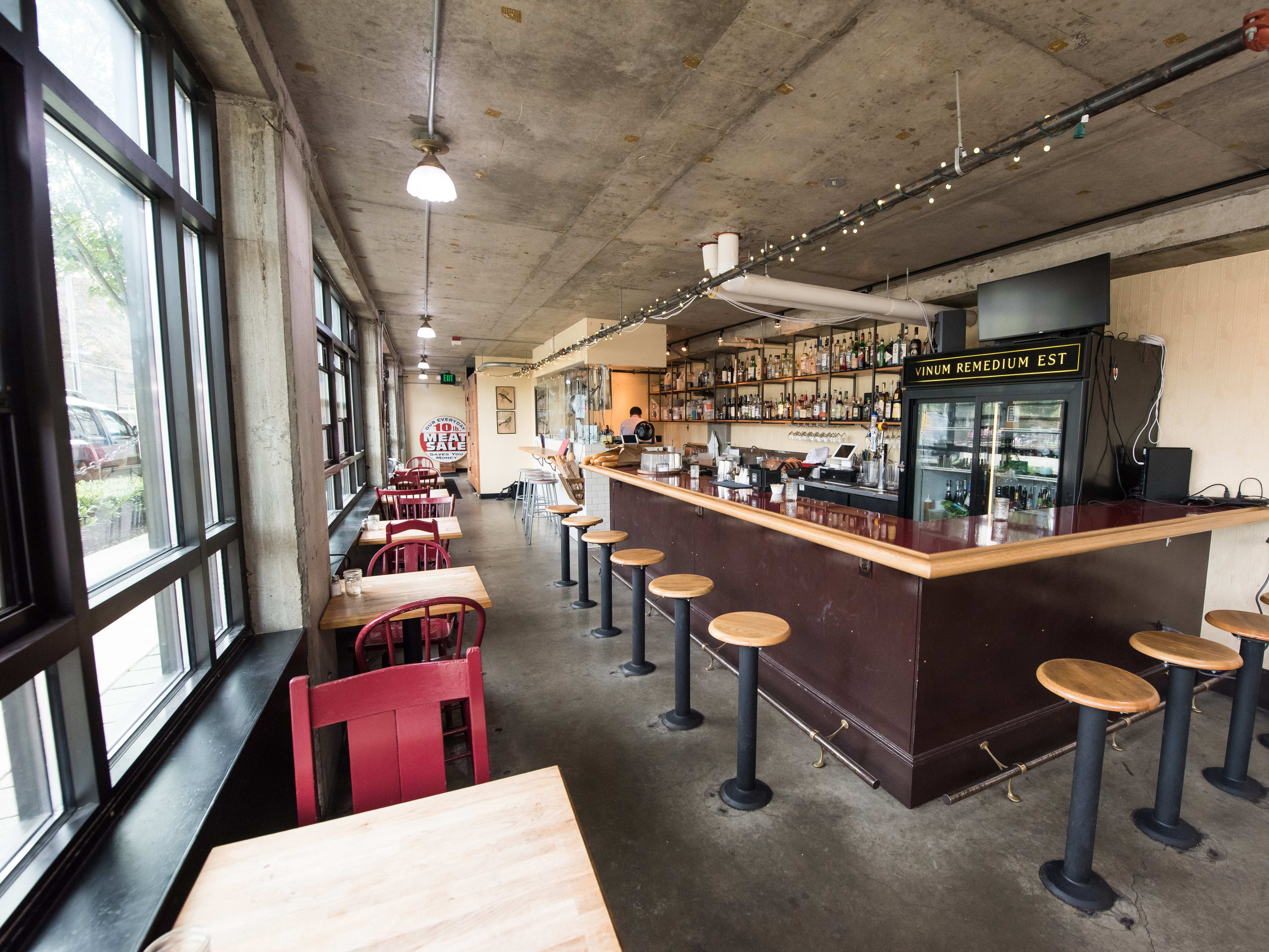 12 Bars That Are Quiet Enough For A Conversation Seattle The