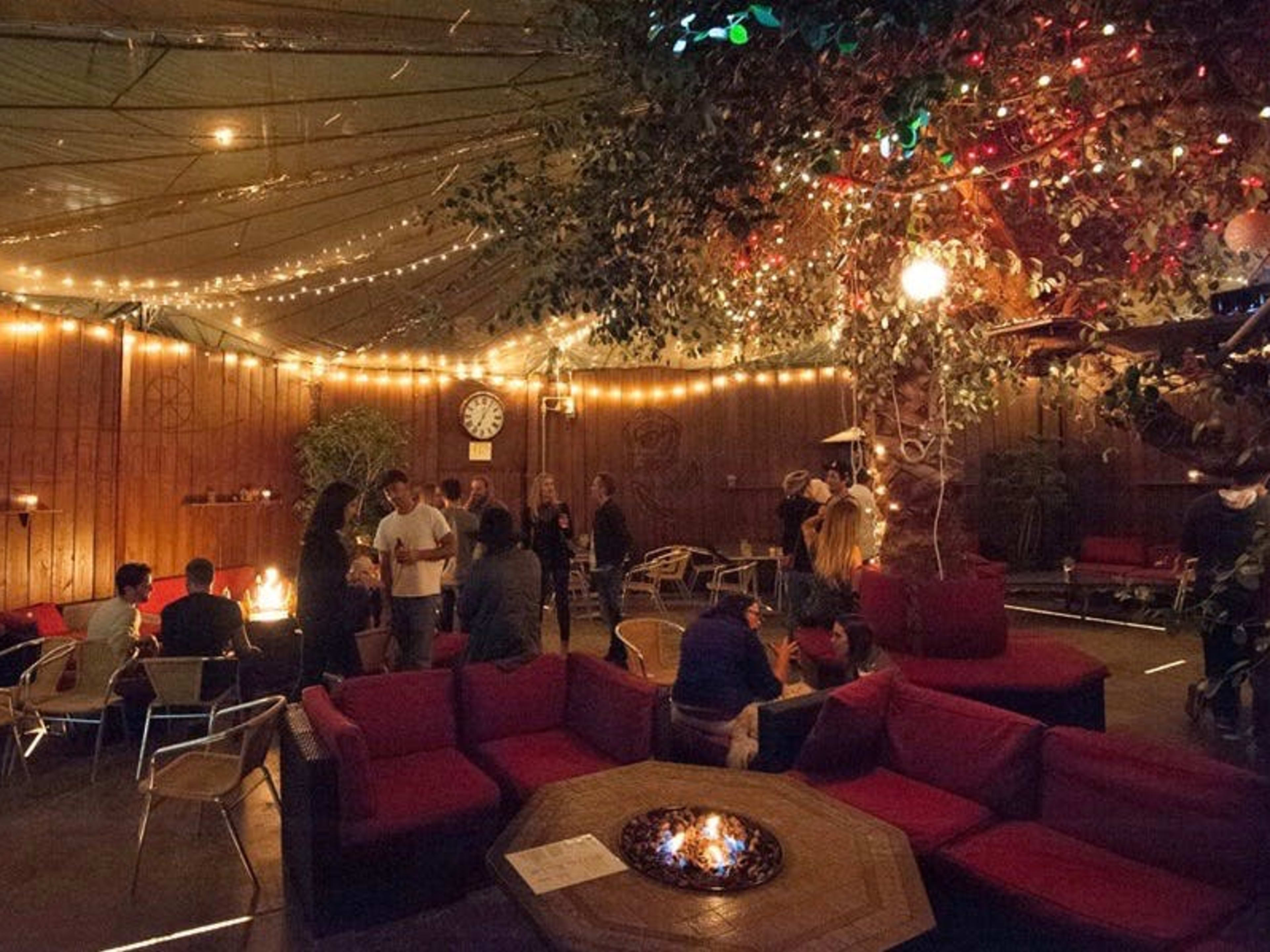 The Best Happy Hours In Santa Monica Los Angeles The Infatuation