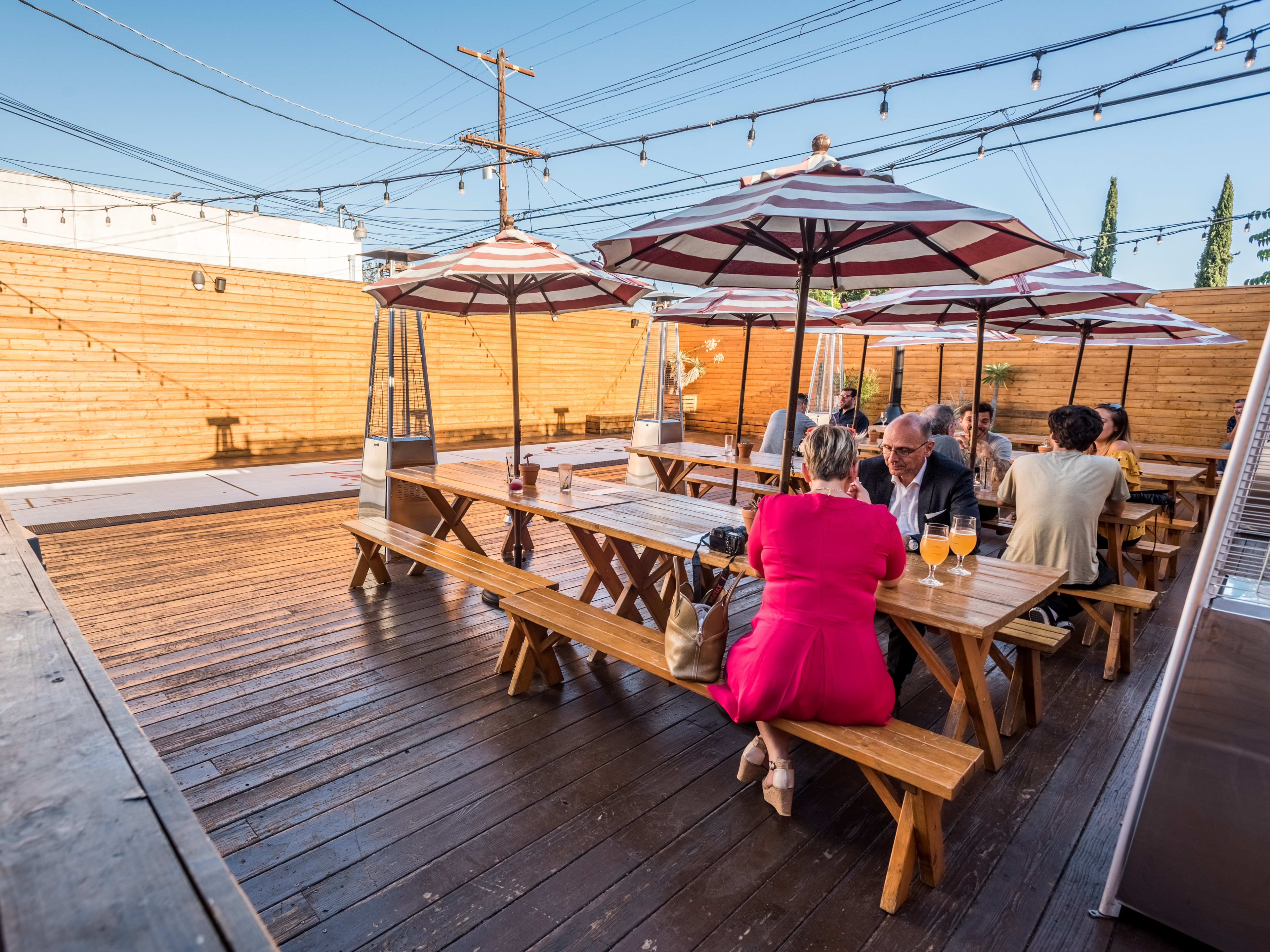 The Best LA Bars For Big Groups Los Angeles The Infatuation