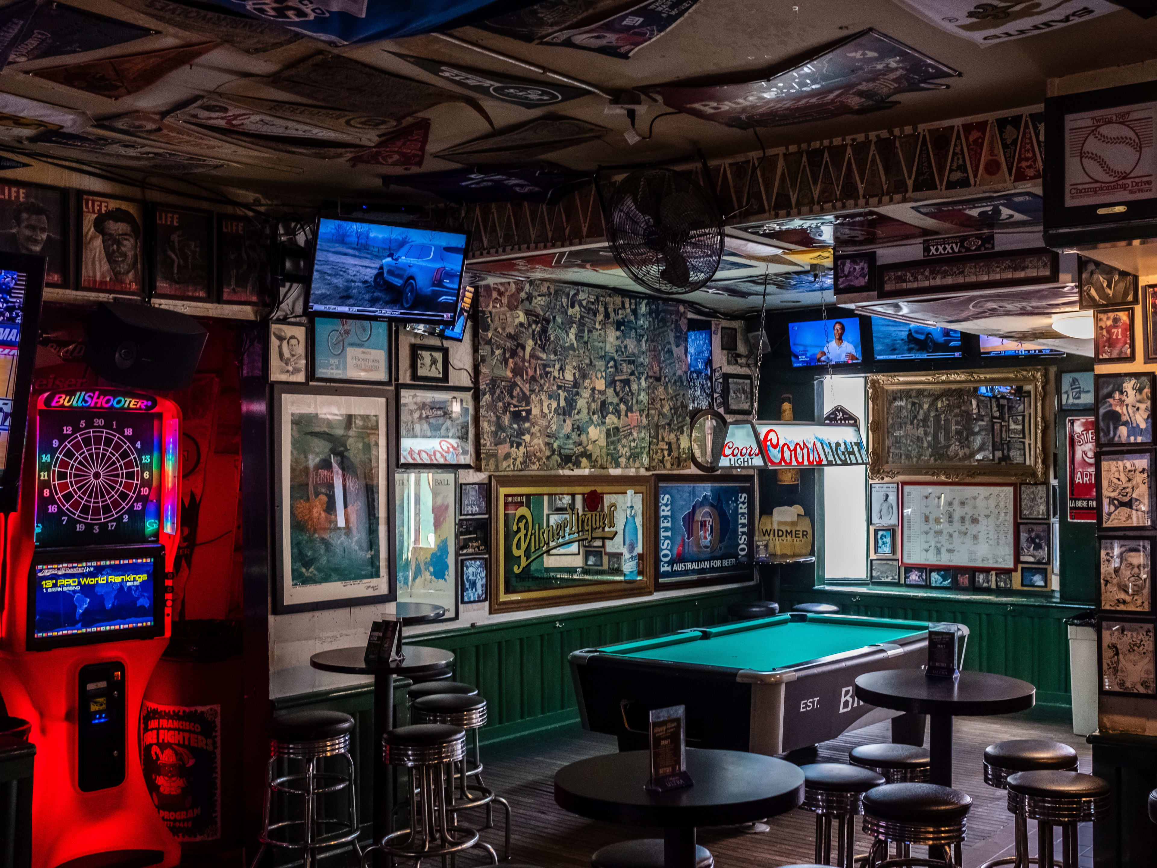 The Best Bars To Watch Sports In San Francisco San Francisco The