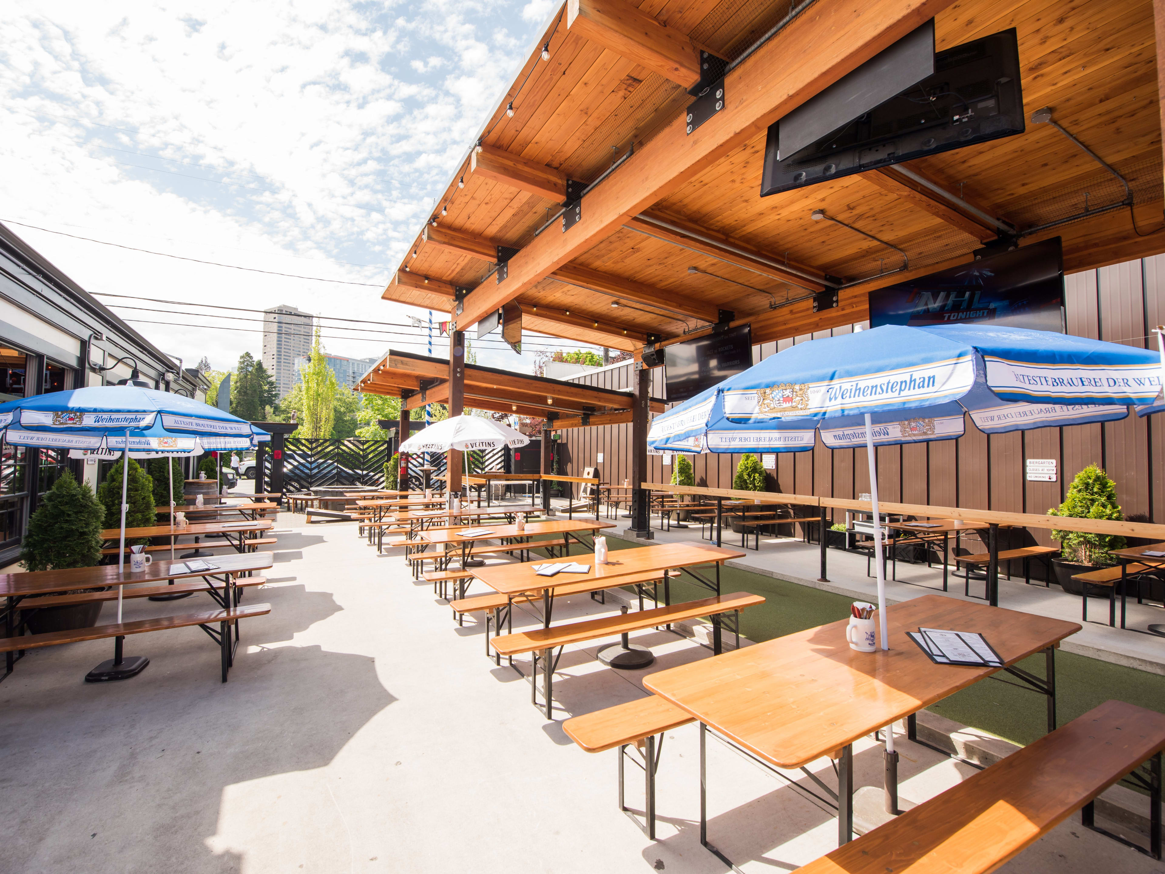 The Best Seattle Bars For Your Birthday Seattle The Infatuation