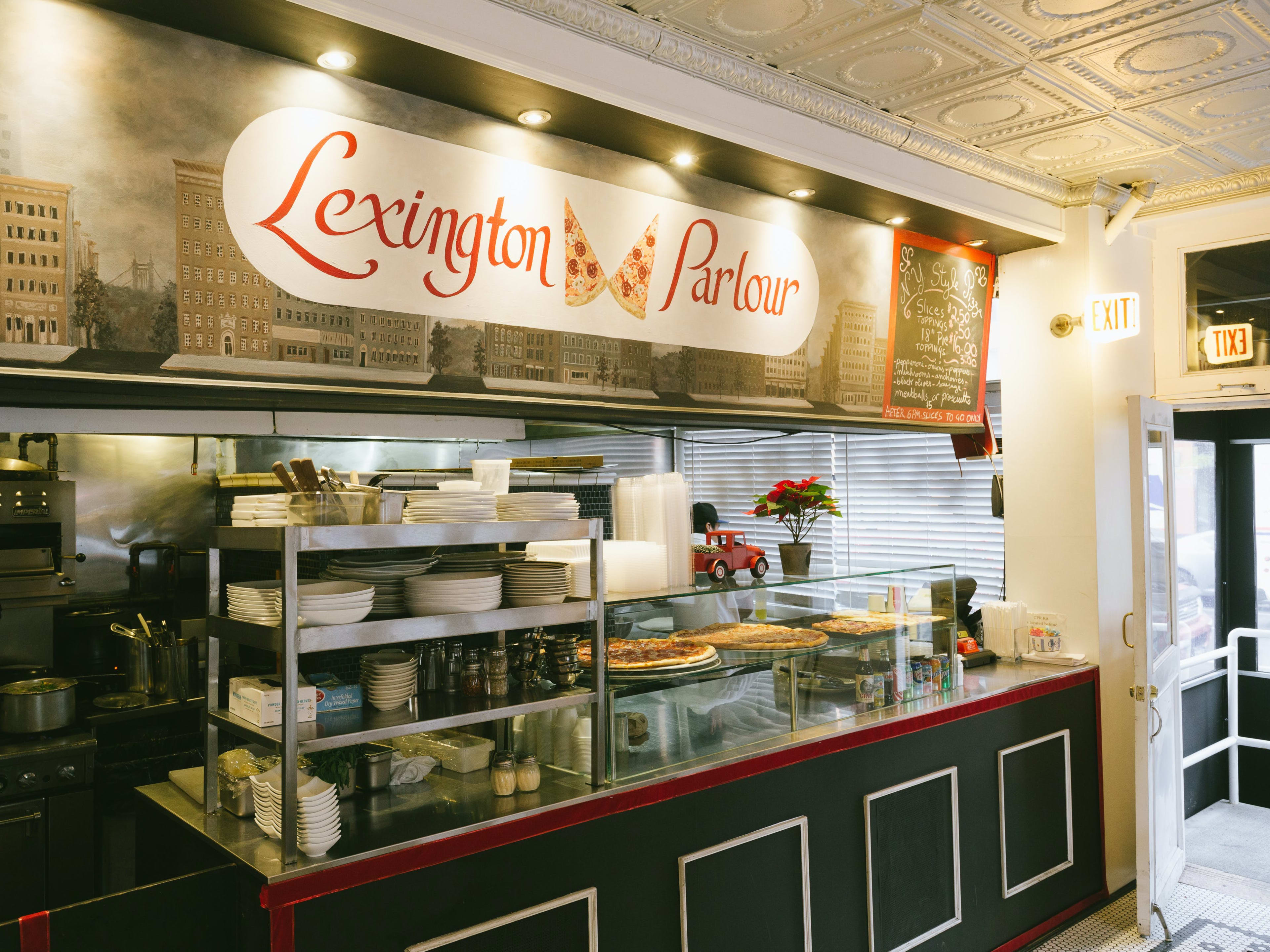 Lexington Pizza Parlour imageoverride image