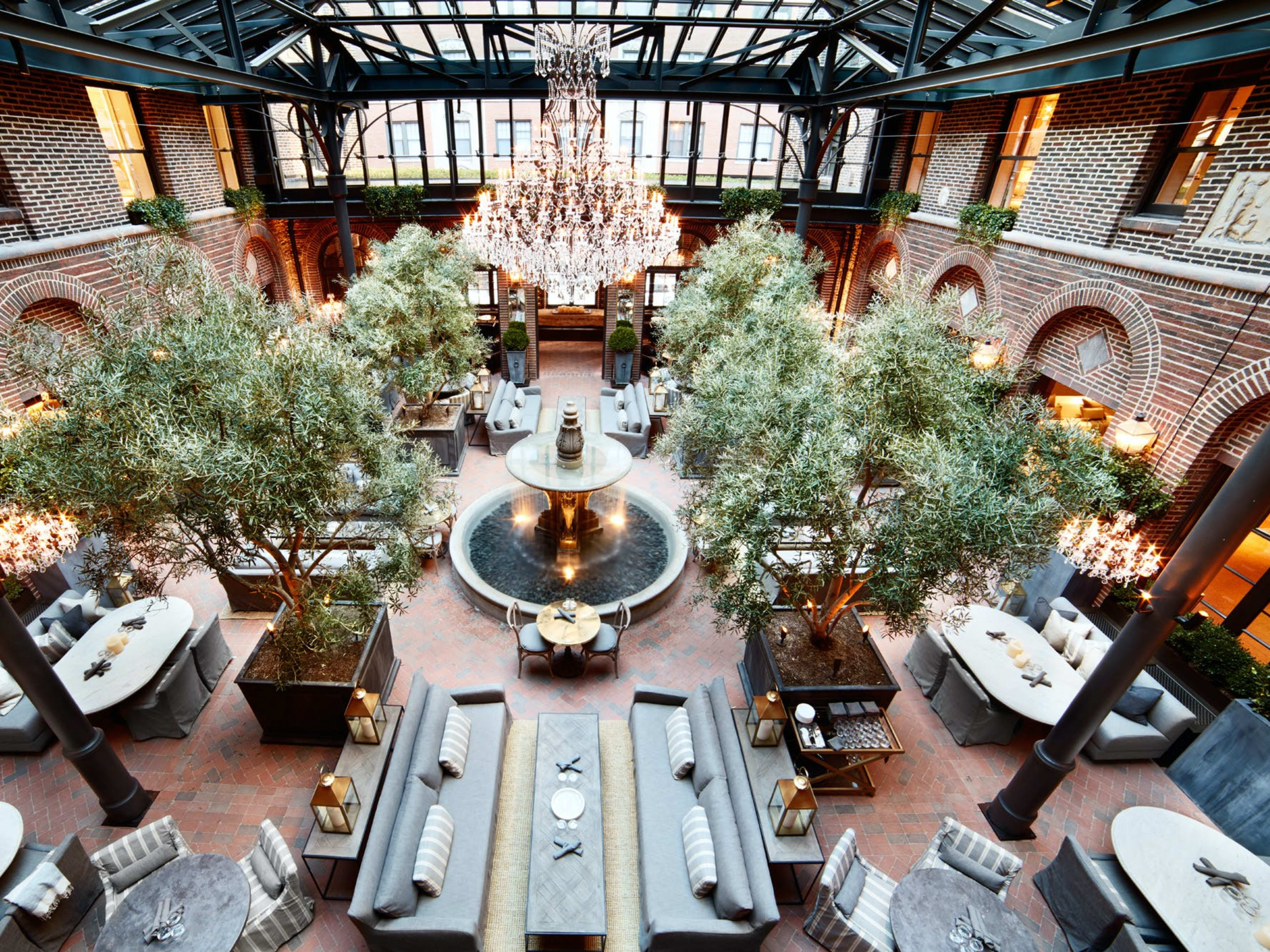 The Best Restaurants In The Gold Coast - Chicago - The Infatuation