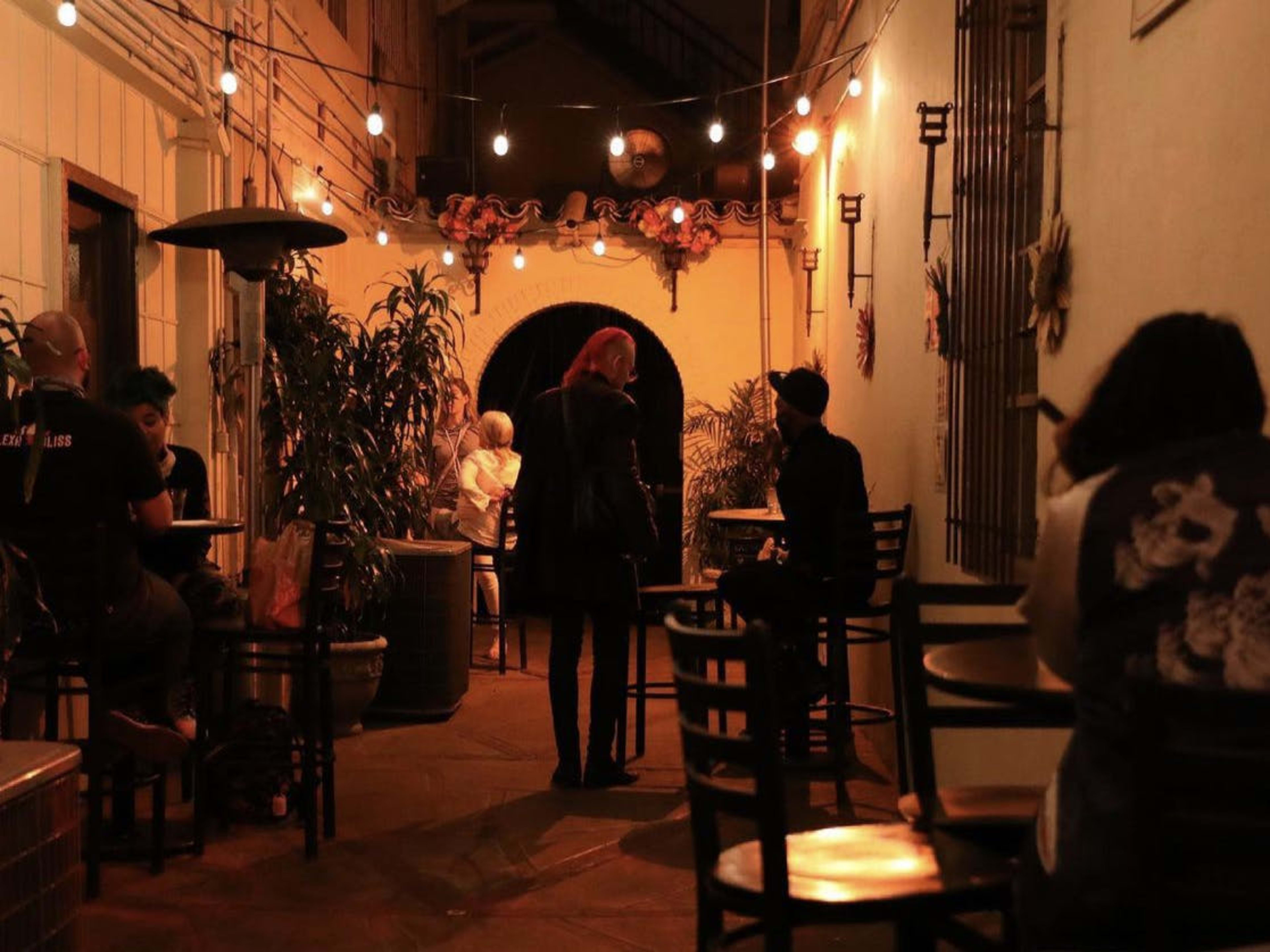 Where To Drink Outside In Hollywood - Los Angeles - The Infatuation