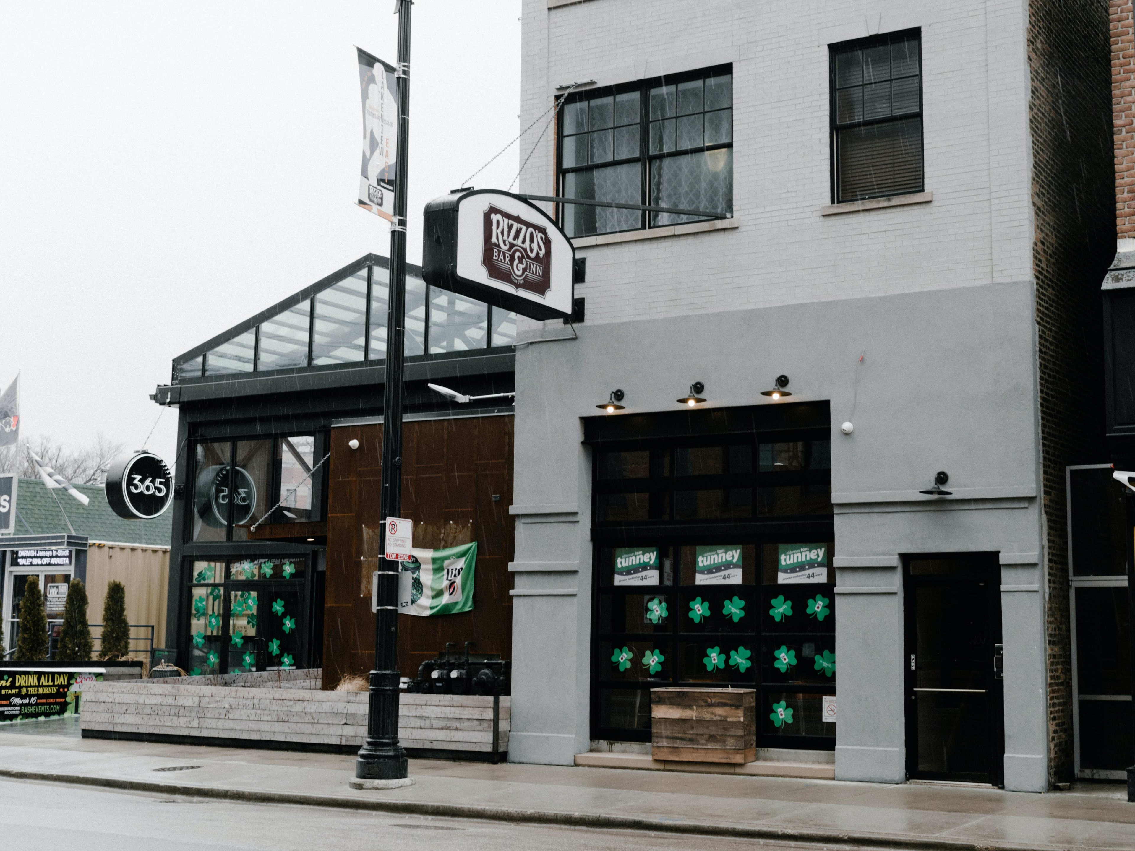 The Best Bars And Restaurants In Wrigleyville Chicago The Infatuation