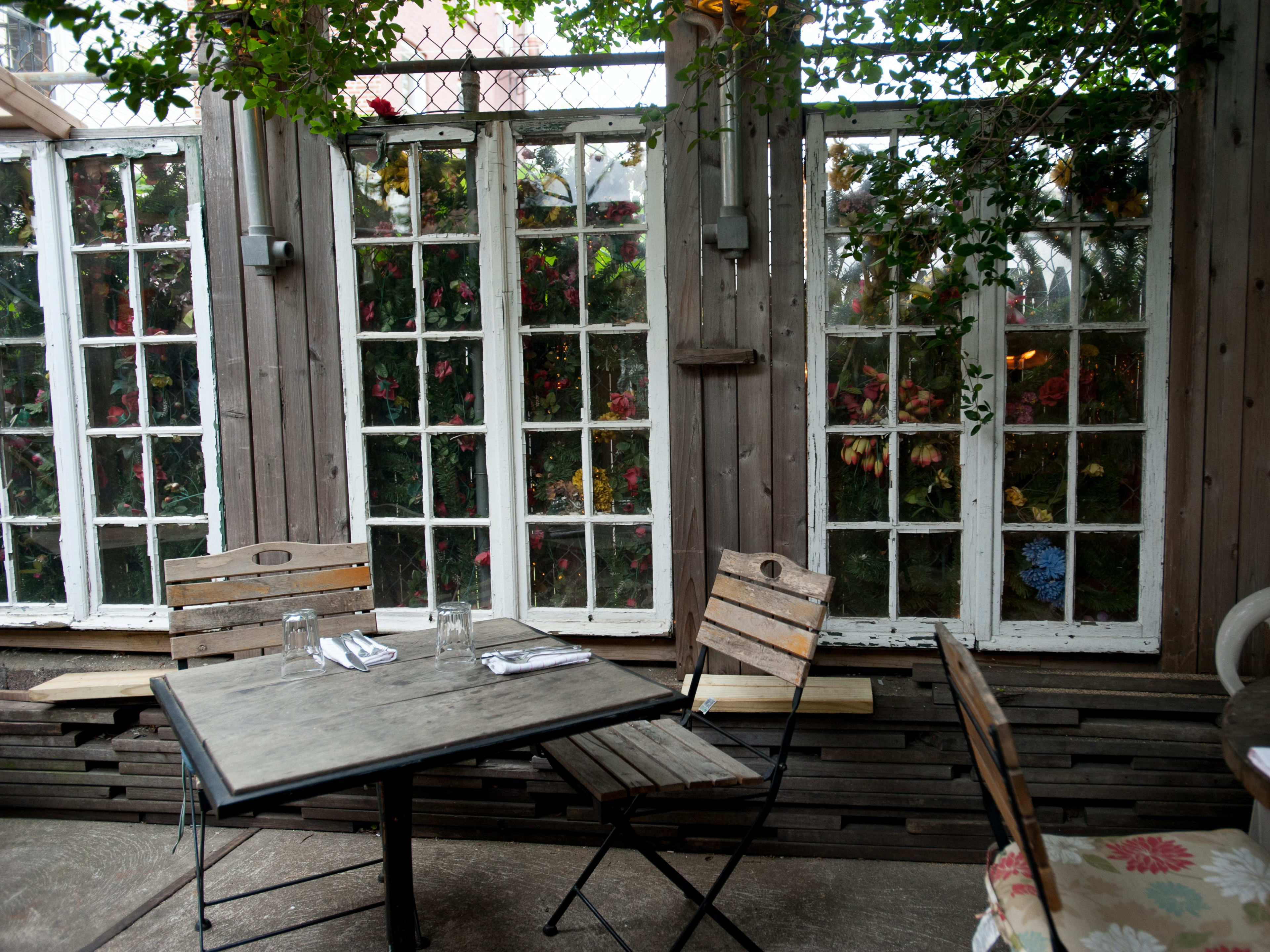 The Best Restaurants In Red Hook - New York - The Infatuation