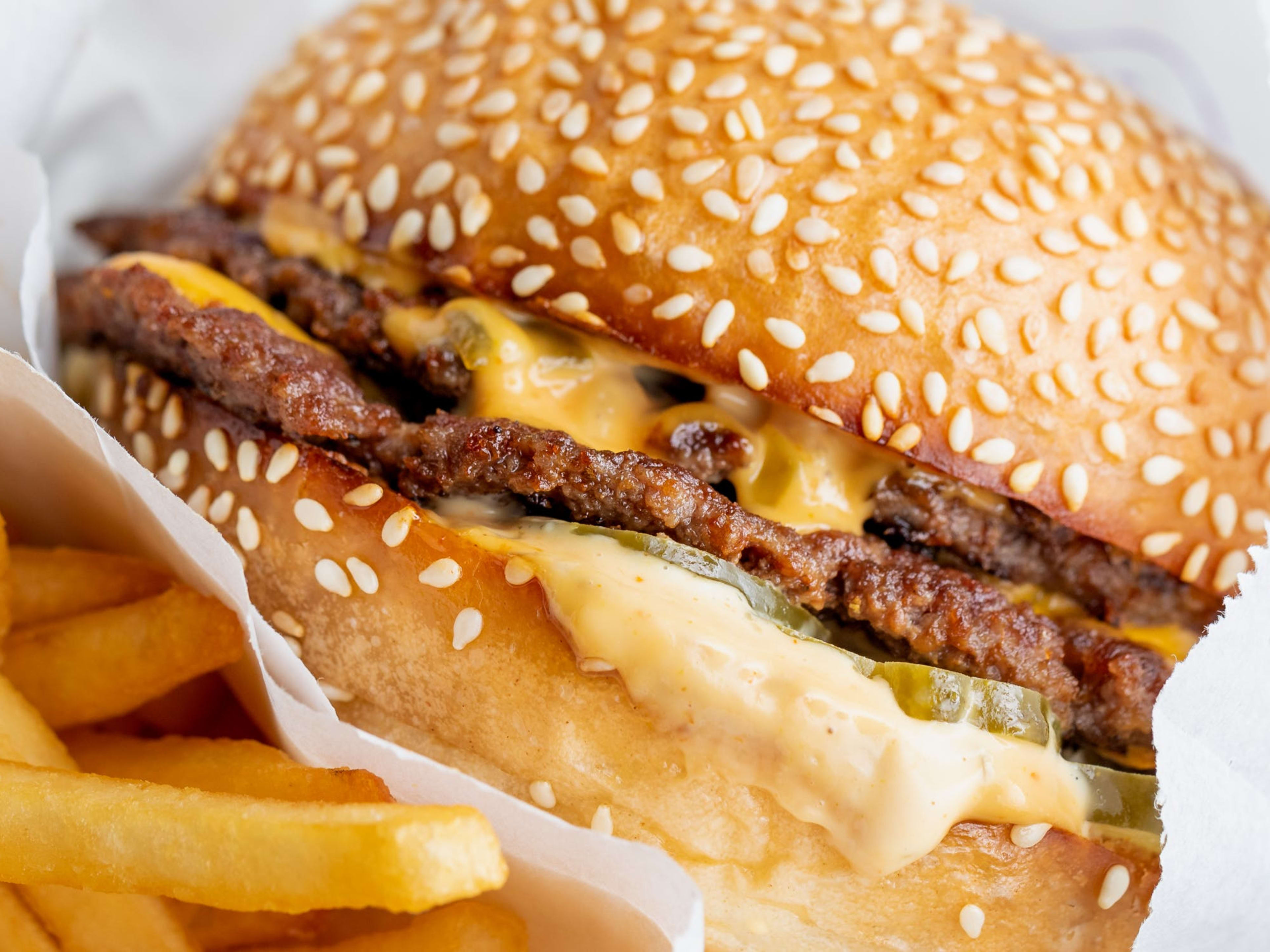 The 19 Best Burgers In LA Los Angeles The Infatuation