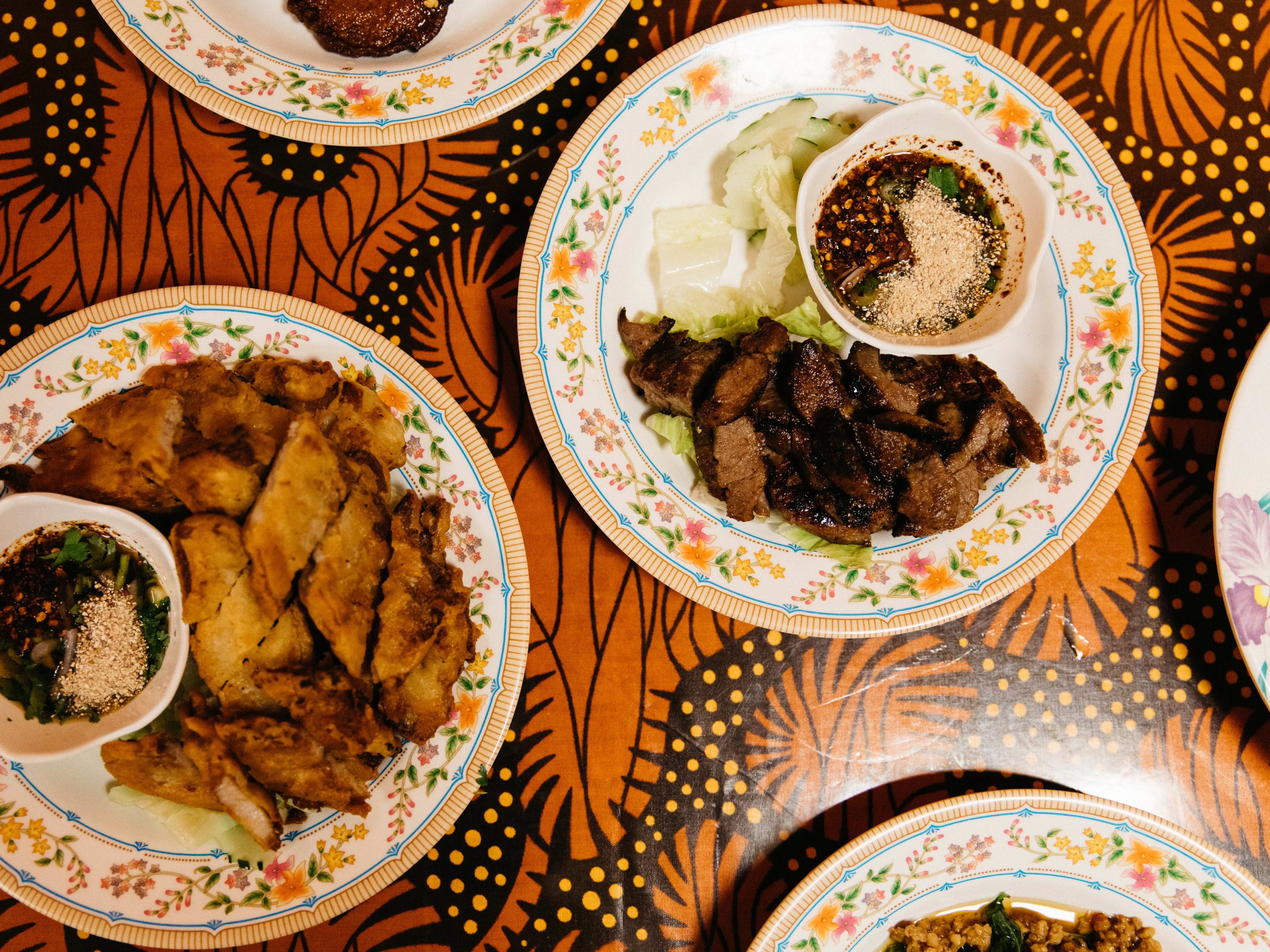 Ghin Khao Eat Rice Pilsen Chicago The Infatuation