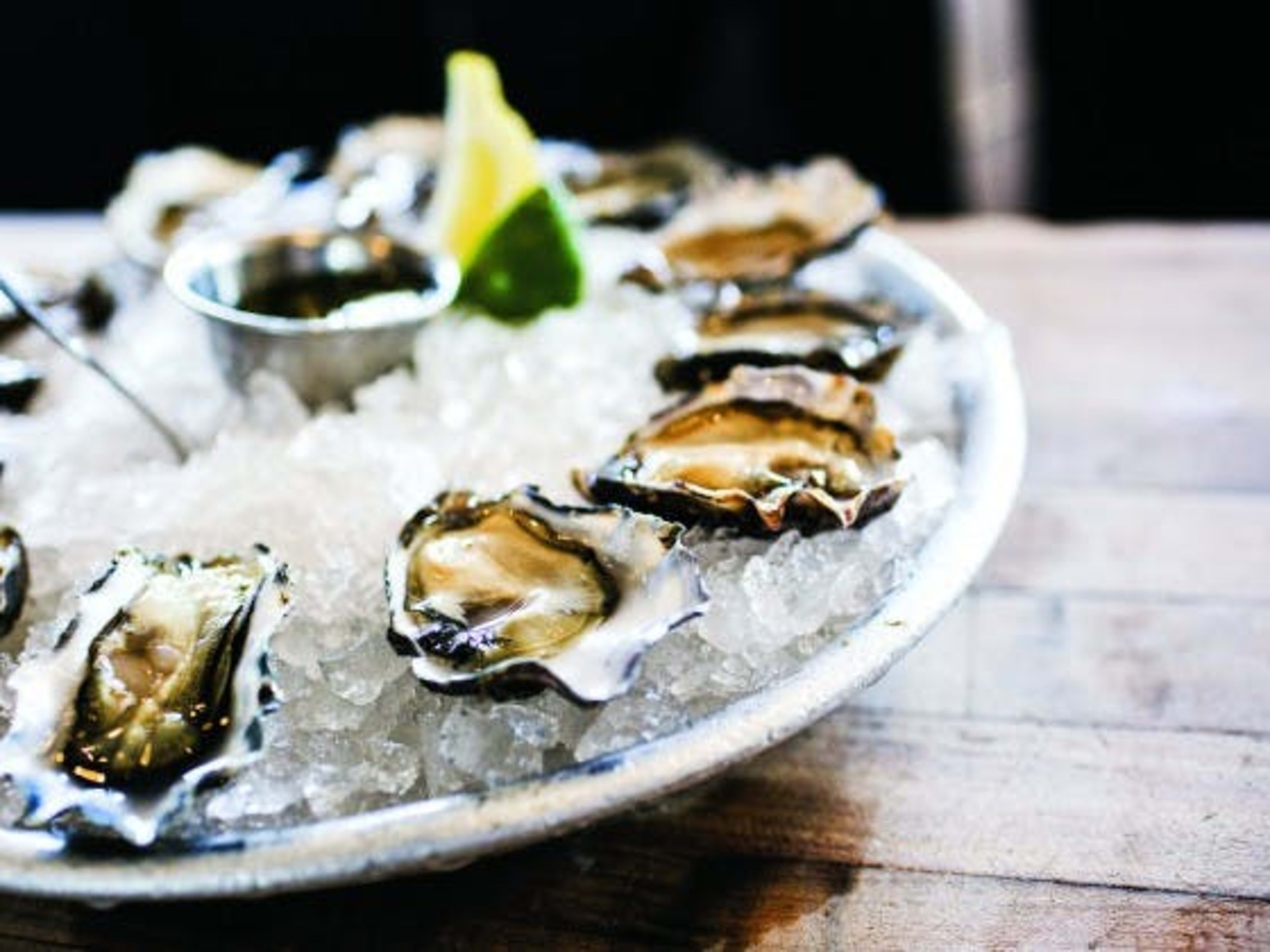 Hog Island Oyster Bar Embarcadero San Francisco The Infatuation