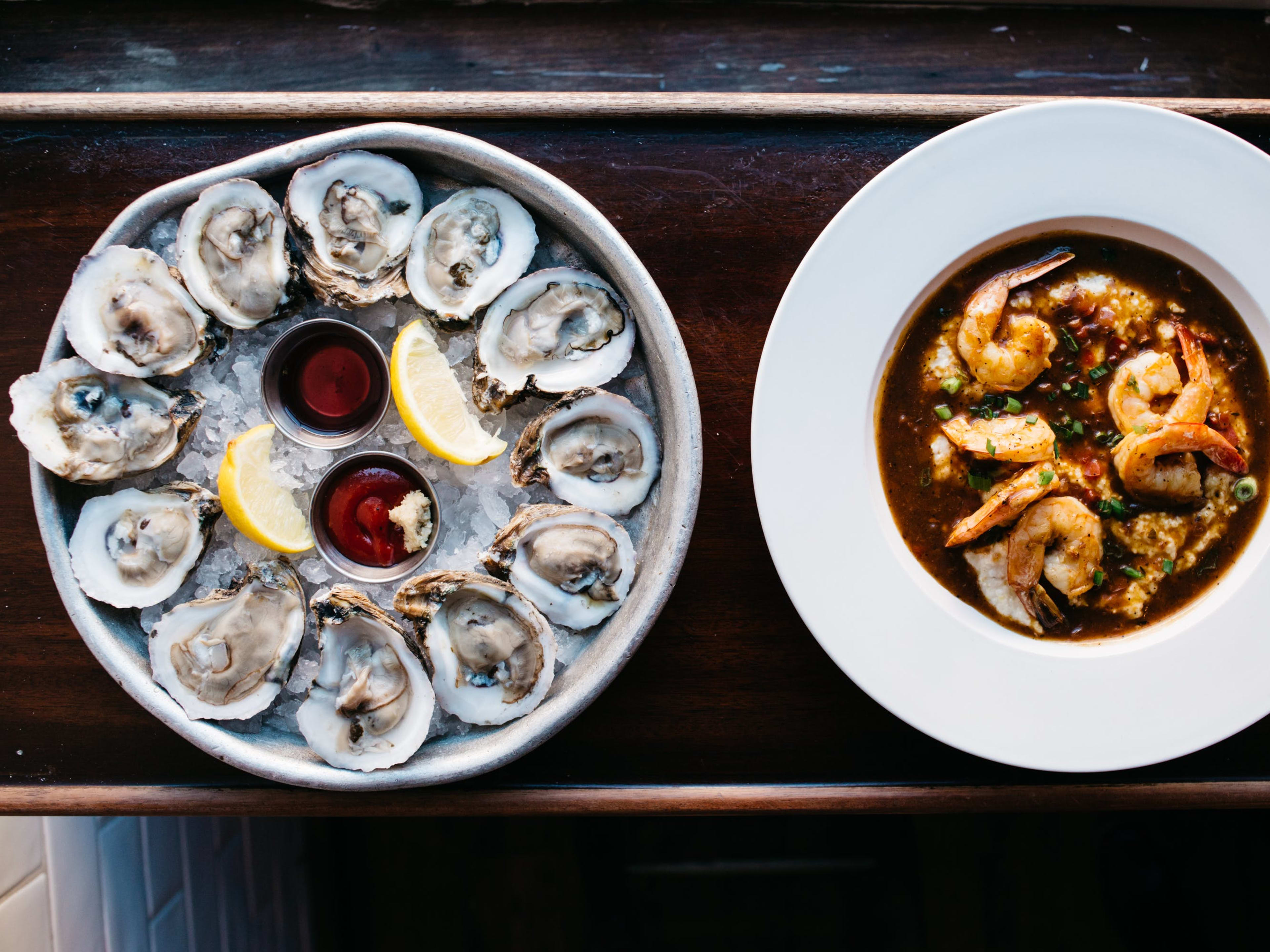 Pearlz Oyster Bar French Quarter Charleston The Infatuation